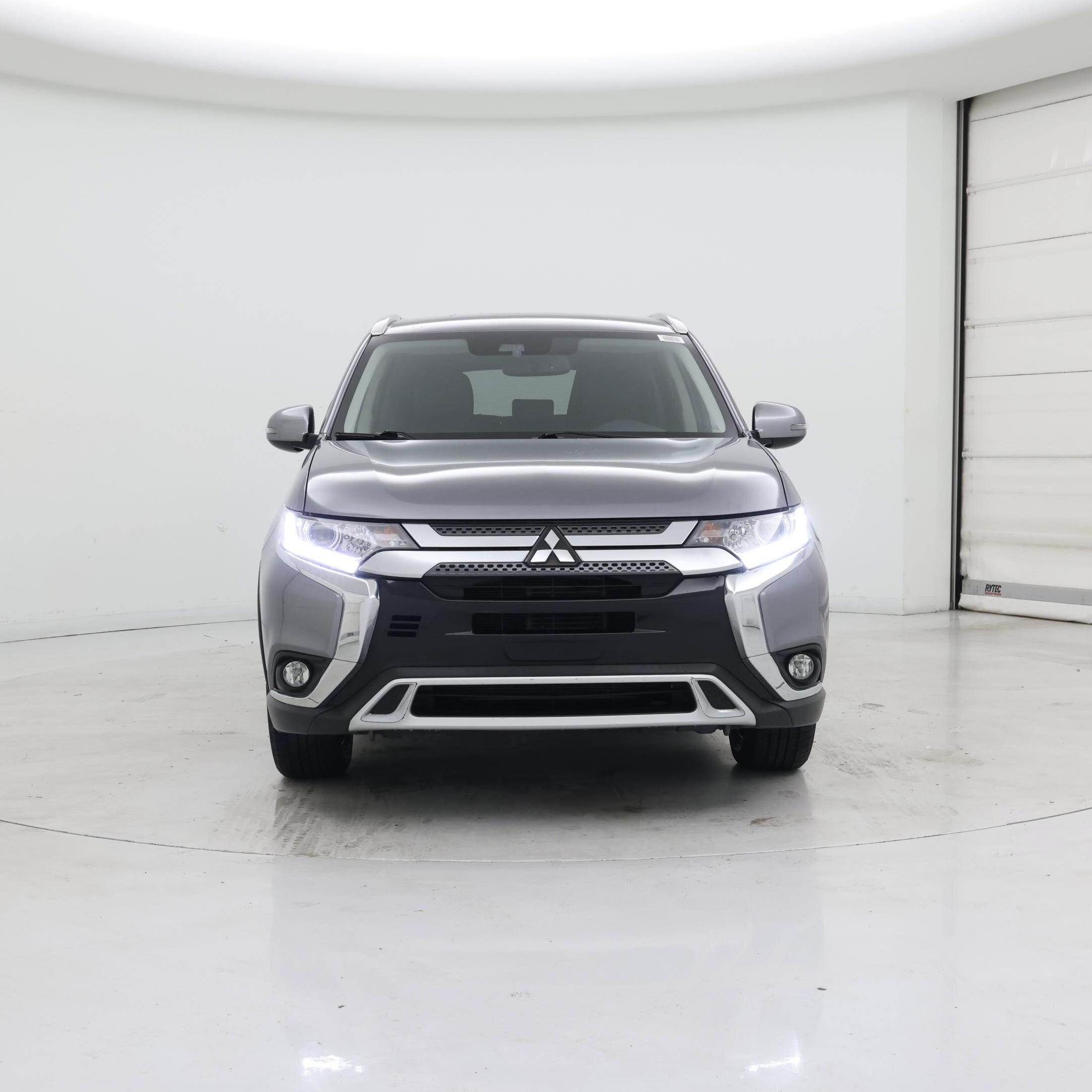 Thumbnail: 2020 Mitsubishi Outlander - 5