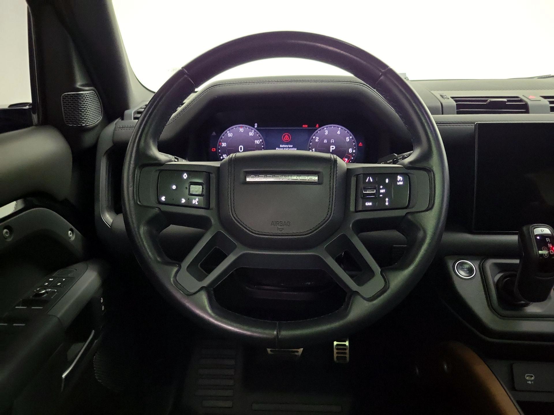 Thumbnail: 2023 Land Rover Defender - 10