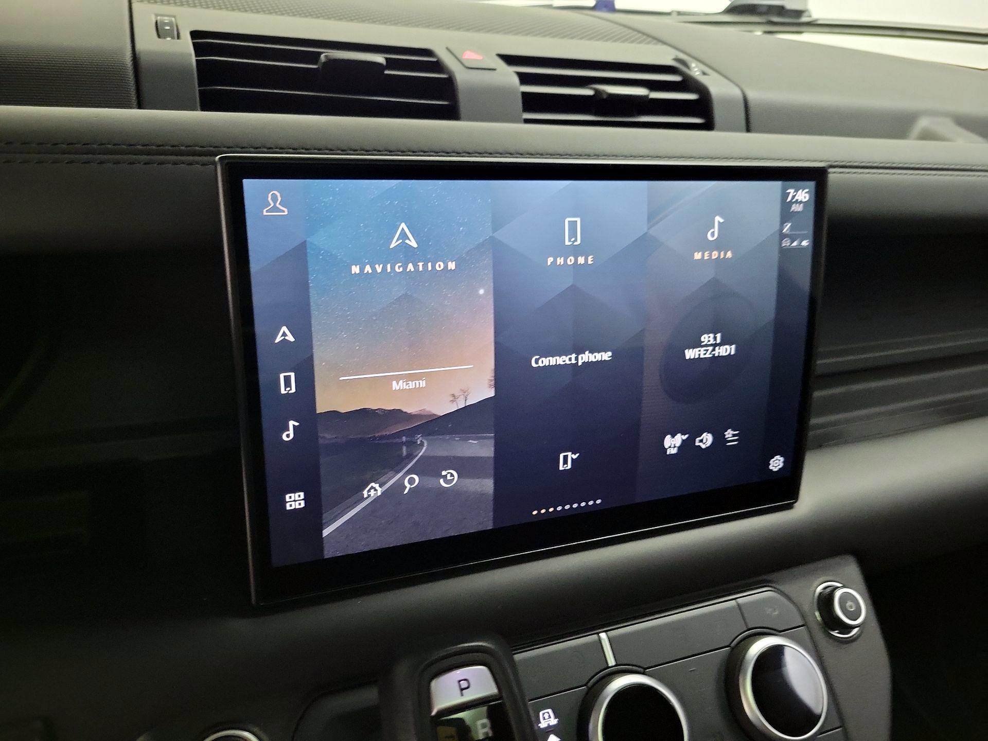 Thumbnail: 2023 Land Rover Defender - 14