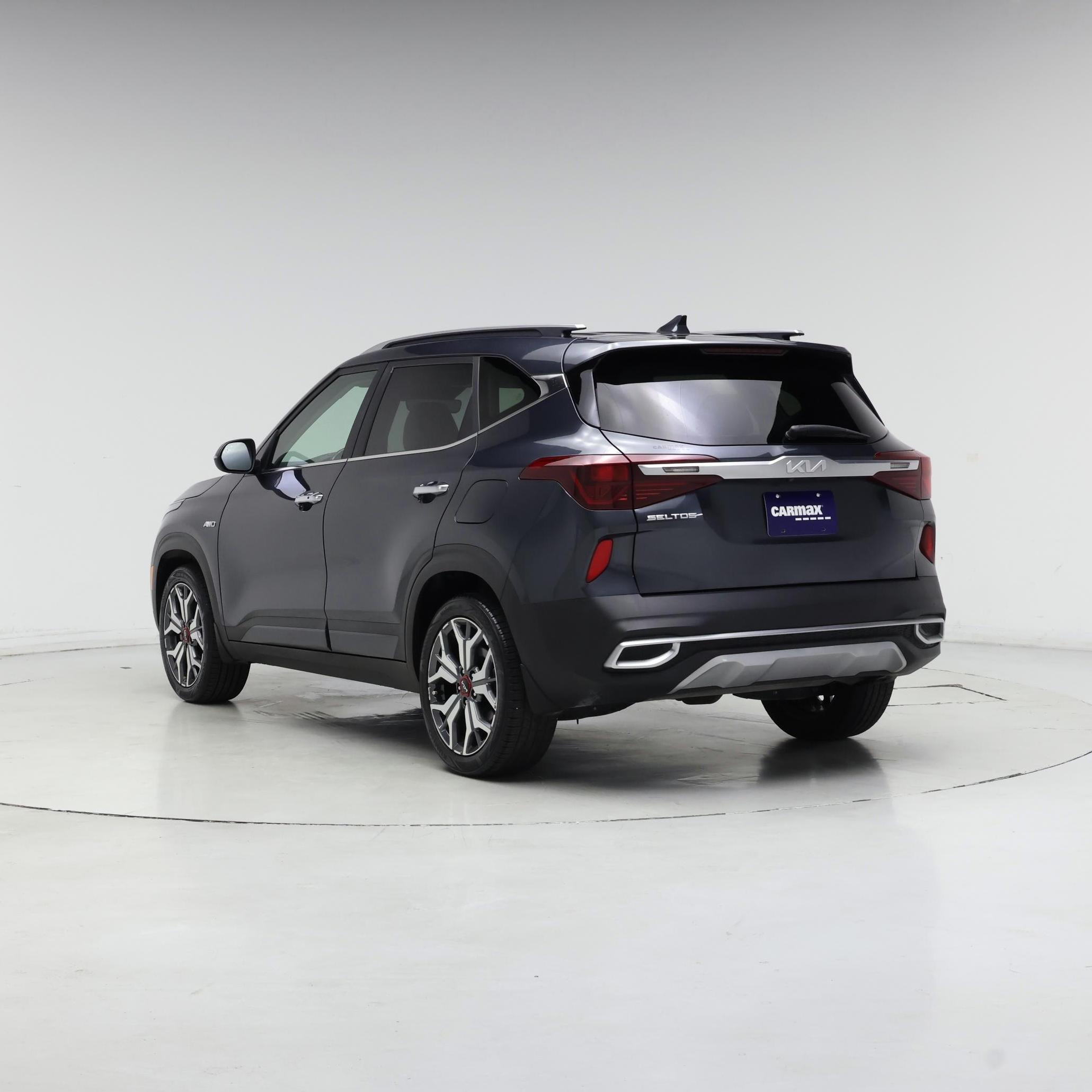Thumbnail: 2023 Kia Seltos - 2