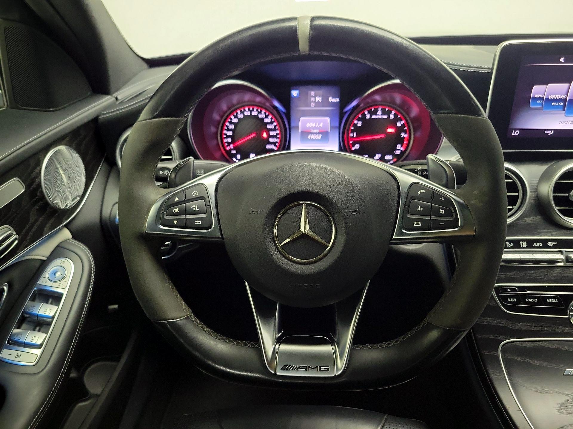 Thumbnail: 2016 Mercedes-Benz C-Class - 10