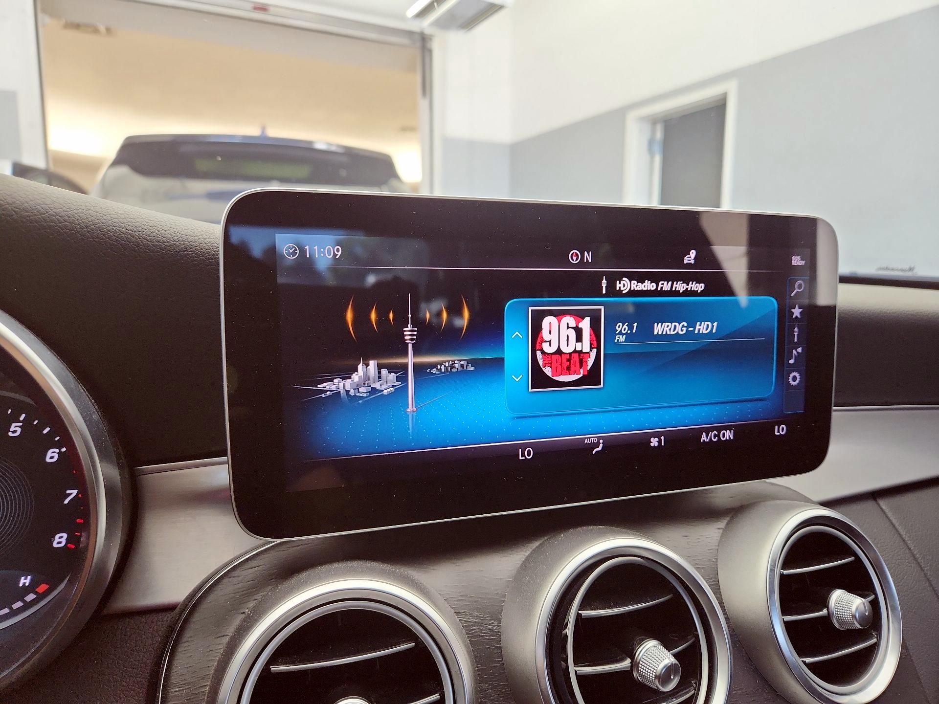 Thumbnail: 2019 Mercedes-Benz C-Class - 15