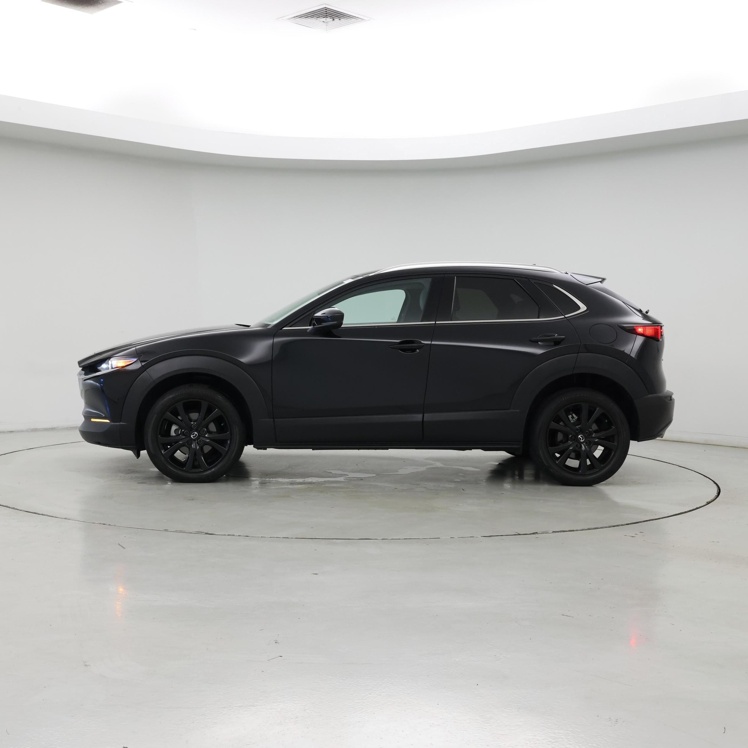 Thumbnail: 2022 Mazda CX-30 - 3
