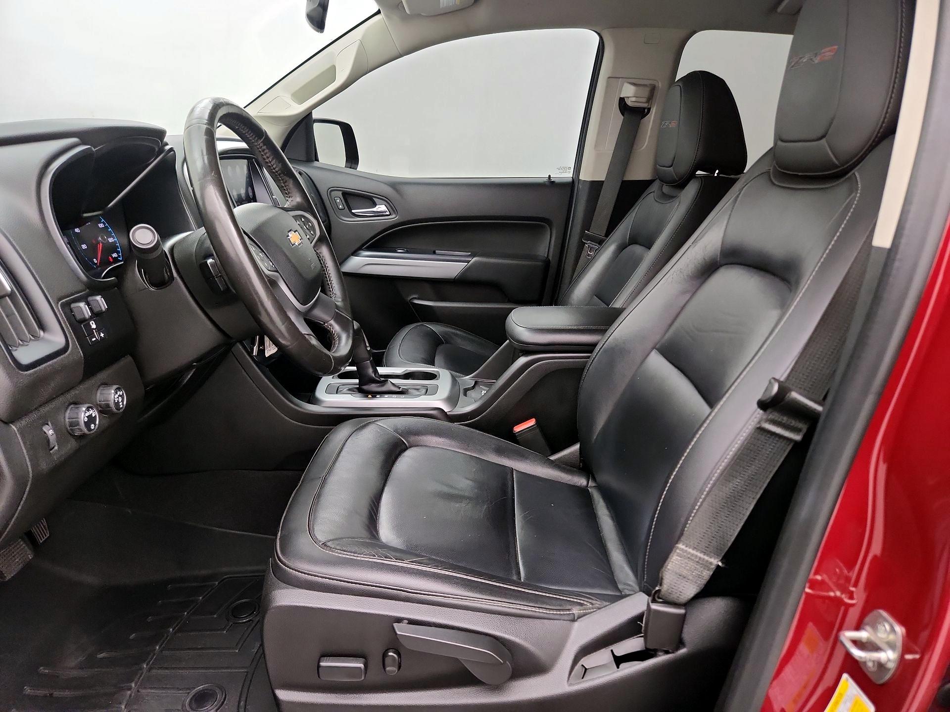 Thumbnail: 2019 Chevrolet Colorado - 11