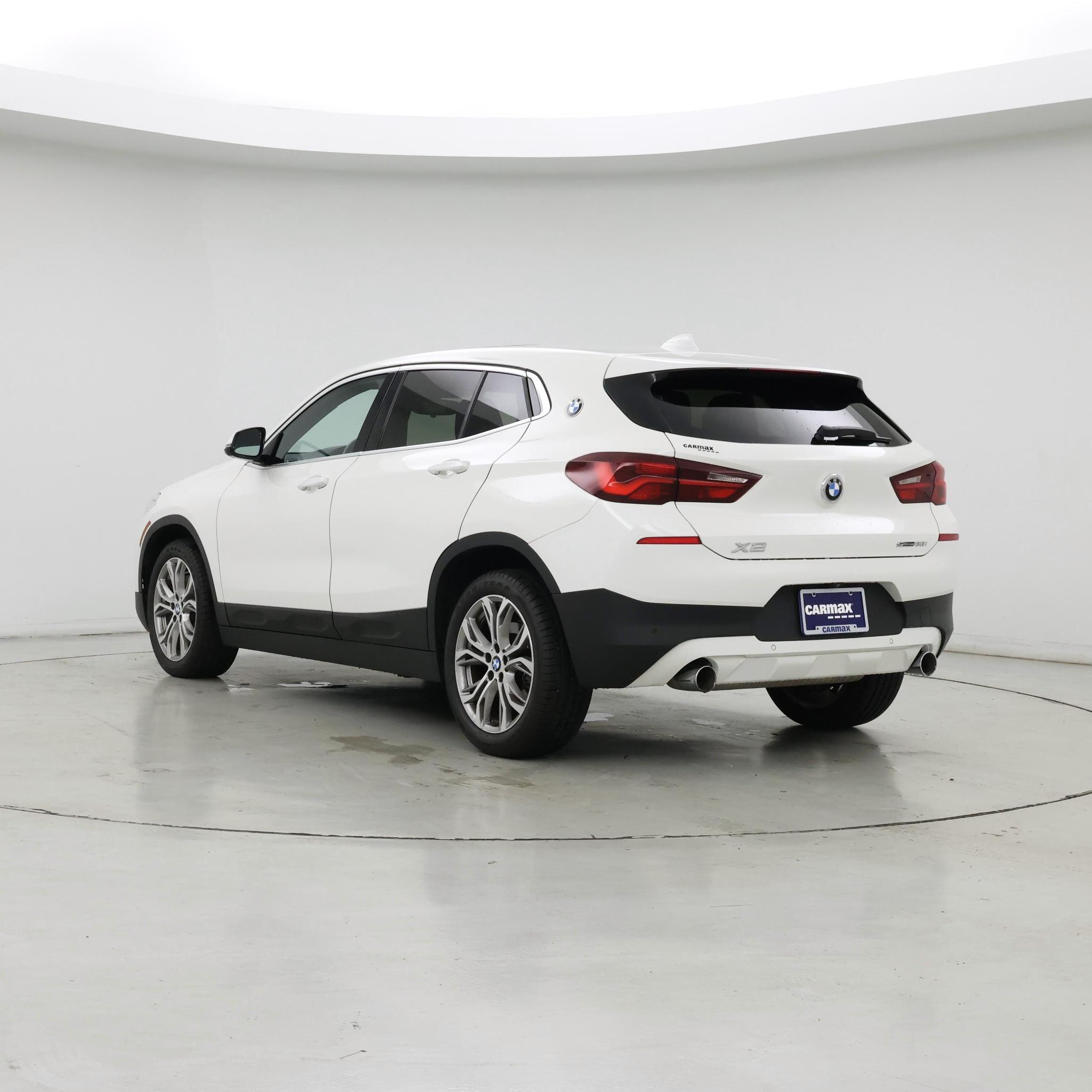 Thumbnail: 2021 BMW X2 - 2