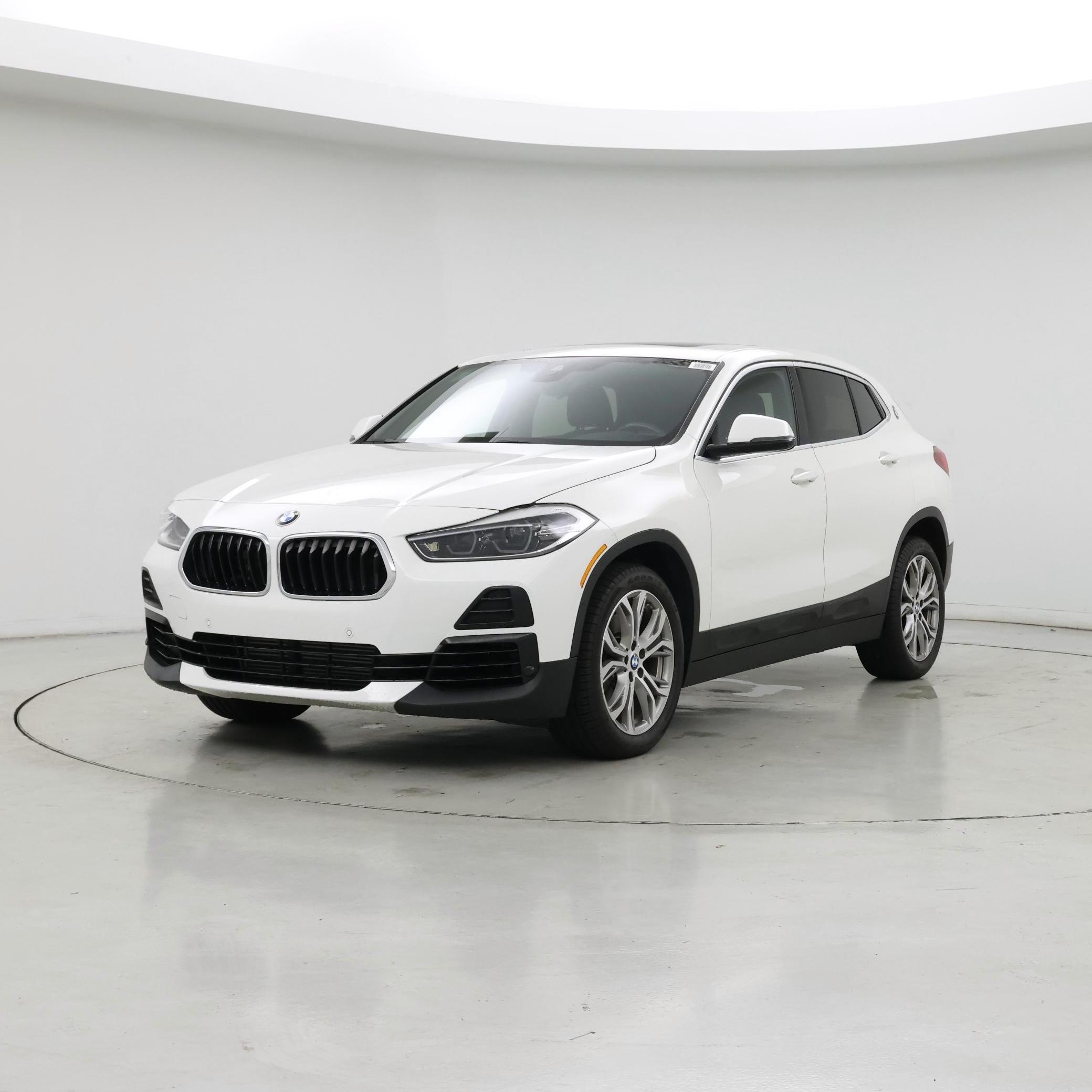 Thumbnail: 2021 BMW X2 - 4
