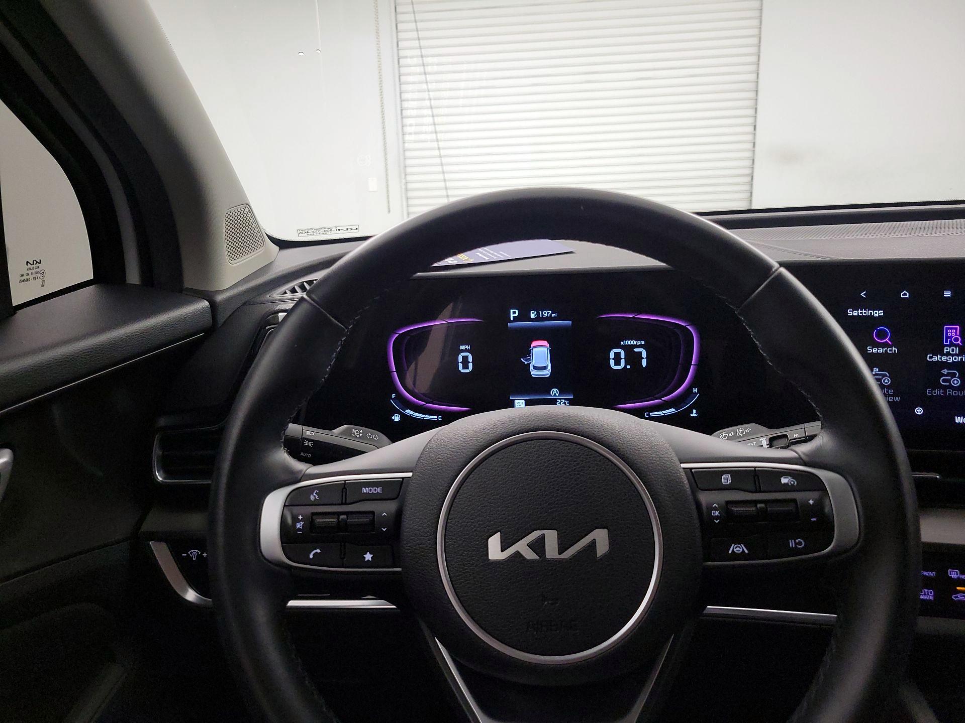 Thumbnail: 2023 Kia Sportage - 10