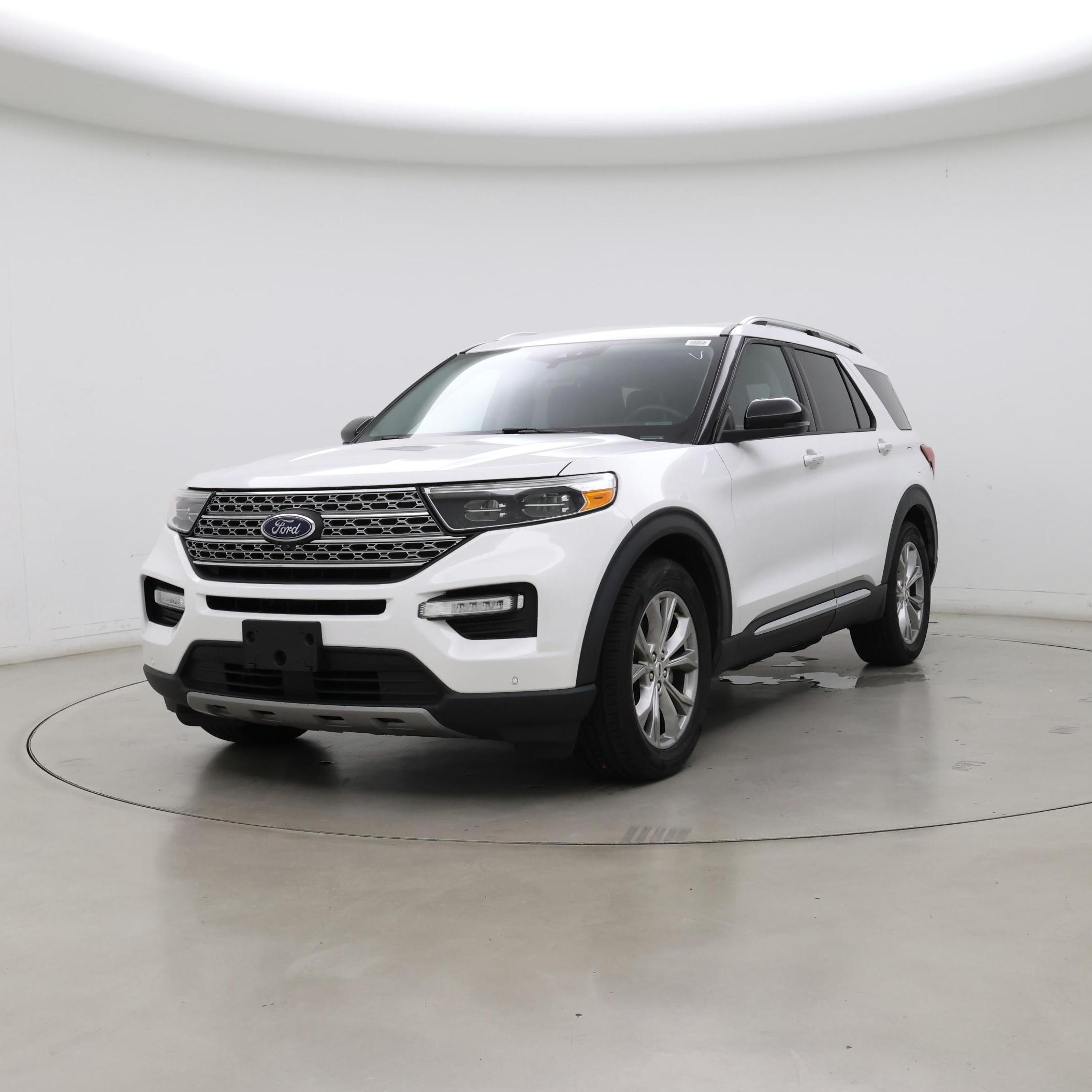 Thumbnail: 2021 Ford Explorer - 4