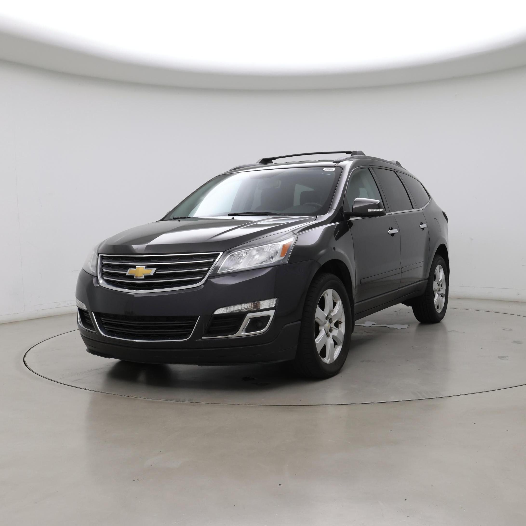 Thumbnail: 2017 Chevrolet Traverse - 4