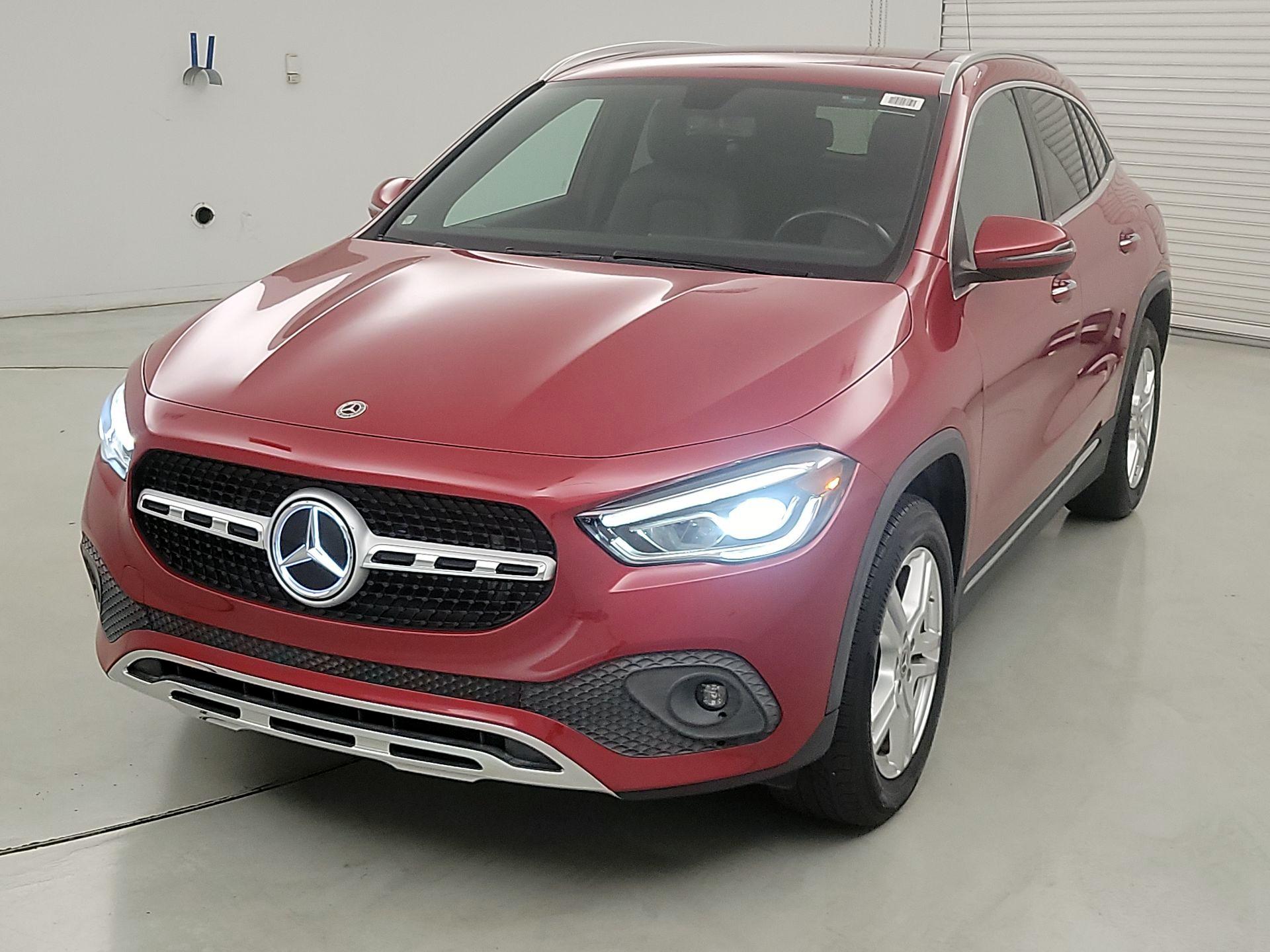 Thumbnail: 2021 Mercedes-Benz GLA - 3