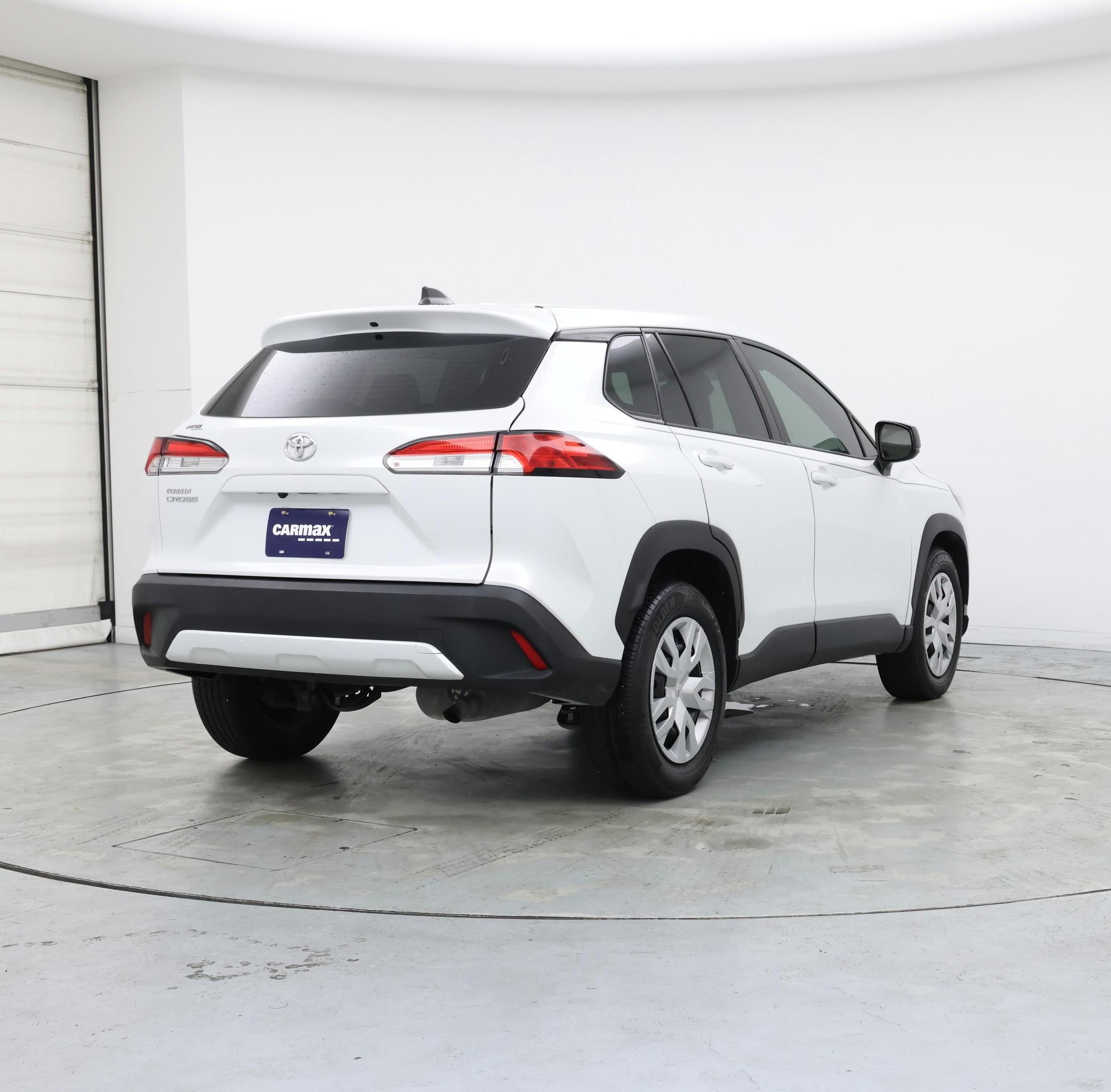 Thumbnail: 2022 Toyota Corolla Cross - 8