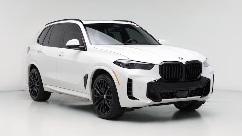 2025 BMW X5 sDrive40i Hero Image