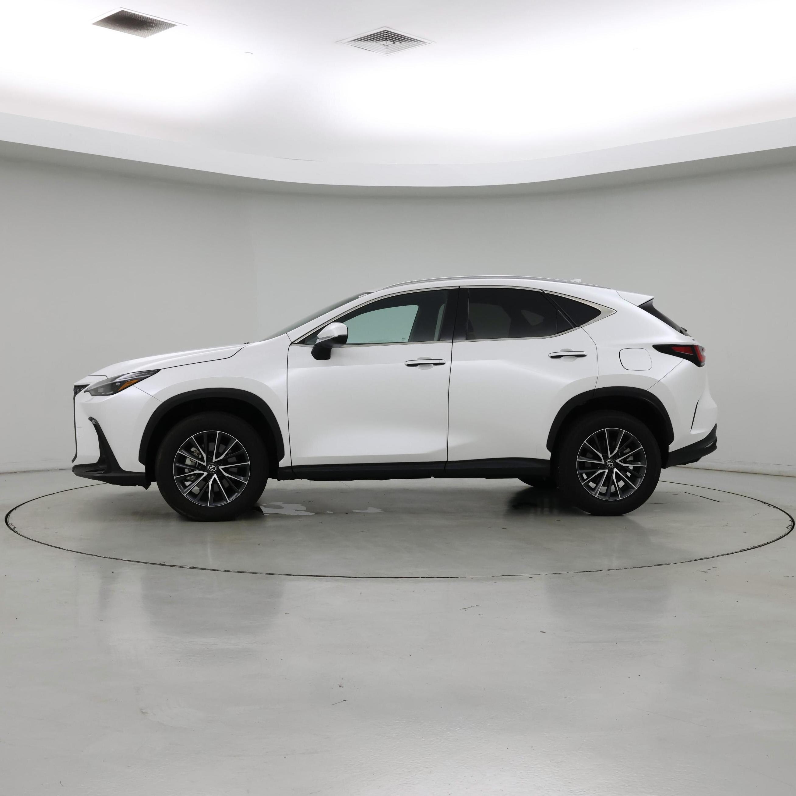 Thumbnail: 2024 Lexus NX - 3