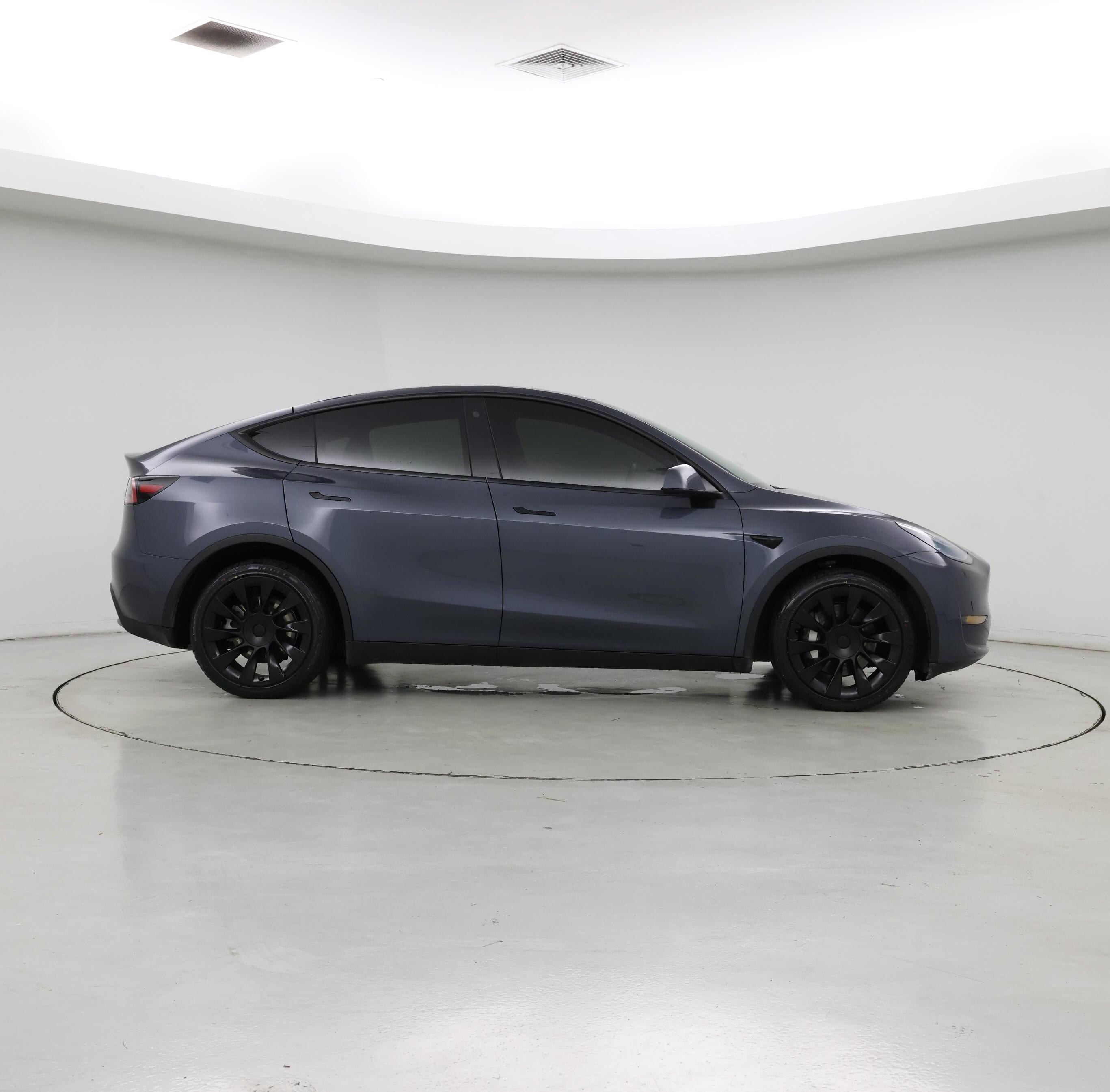 Thumbnail: 2023 Tesla Model Y - 7
