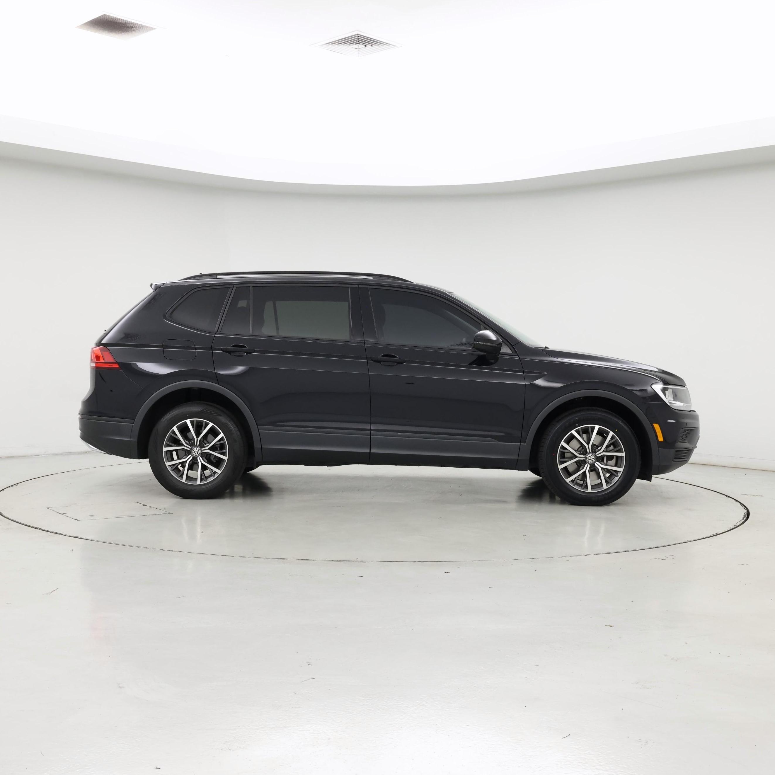 Thumbnail: 2021 Volkswagen Tiguan - 7