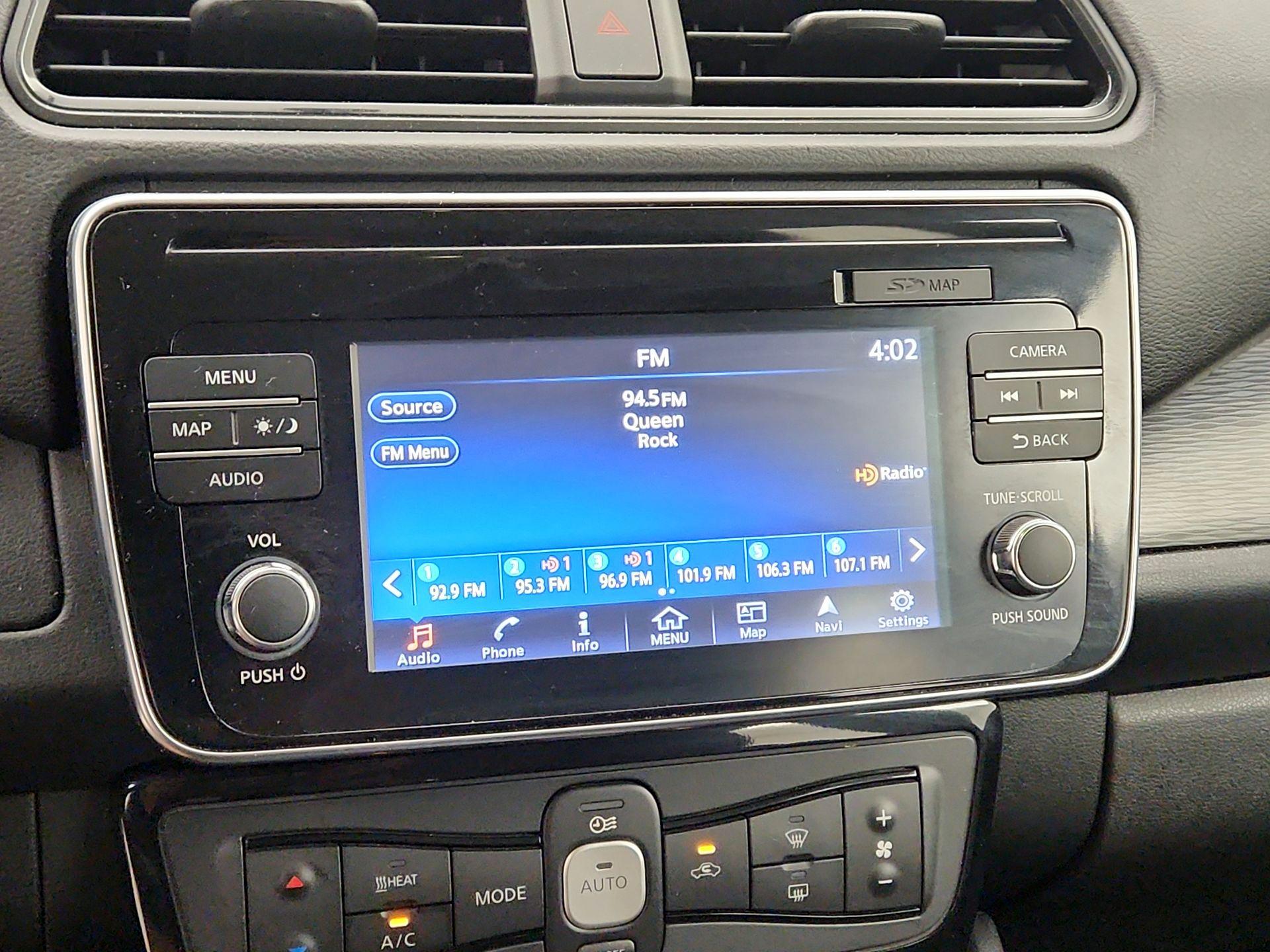 Thumbnail: 2019 Nissan Leaf - 16