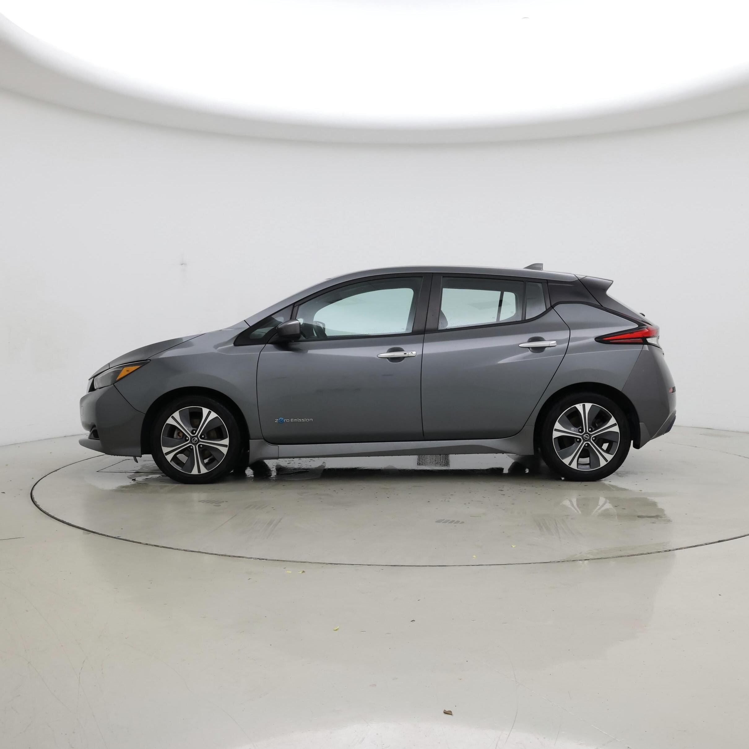 Thumbnail: 2019 Nissan Leaf - 3