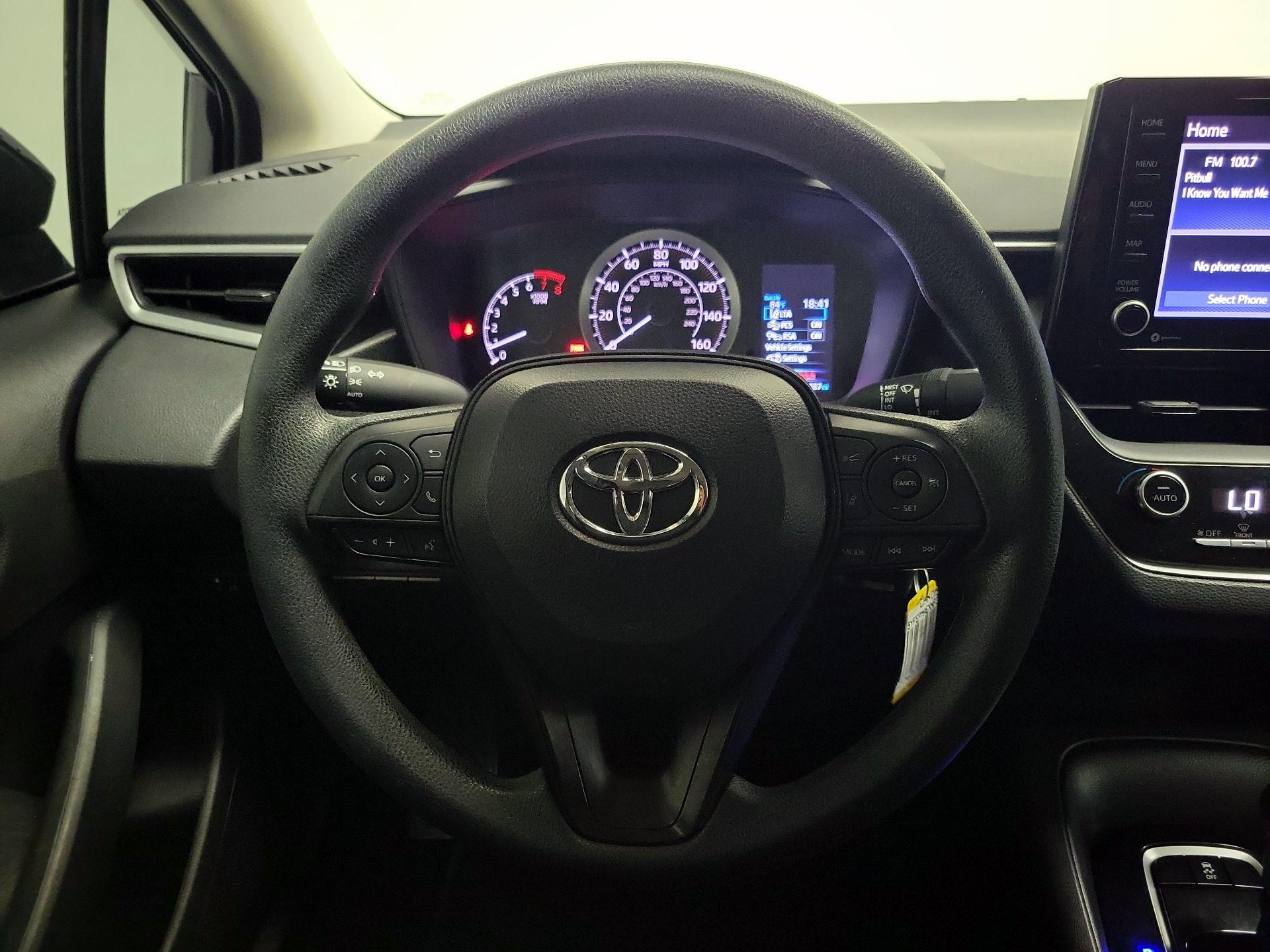 Thumbnail: 2022 Toyota Corolla - 10