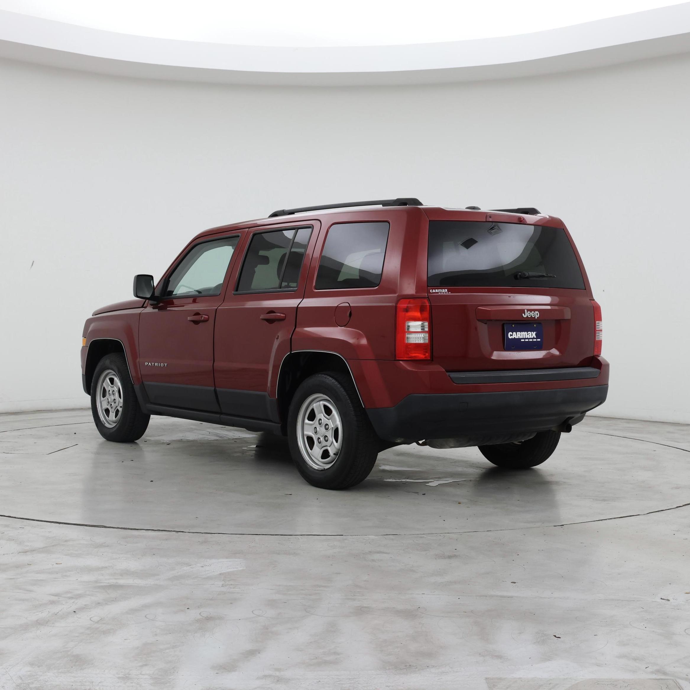 Thumbnail: 2016 Jeep Patriot - 2