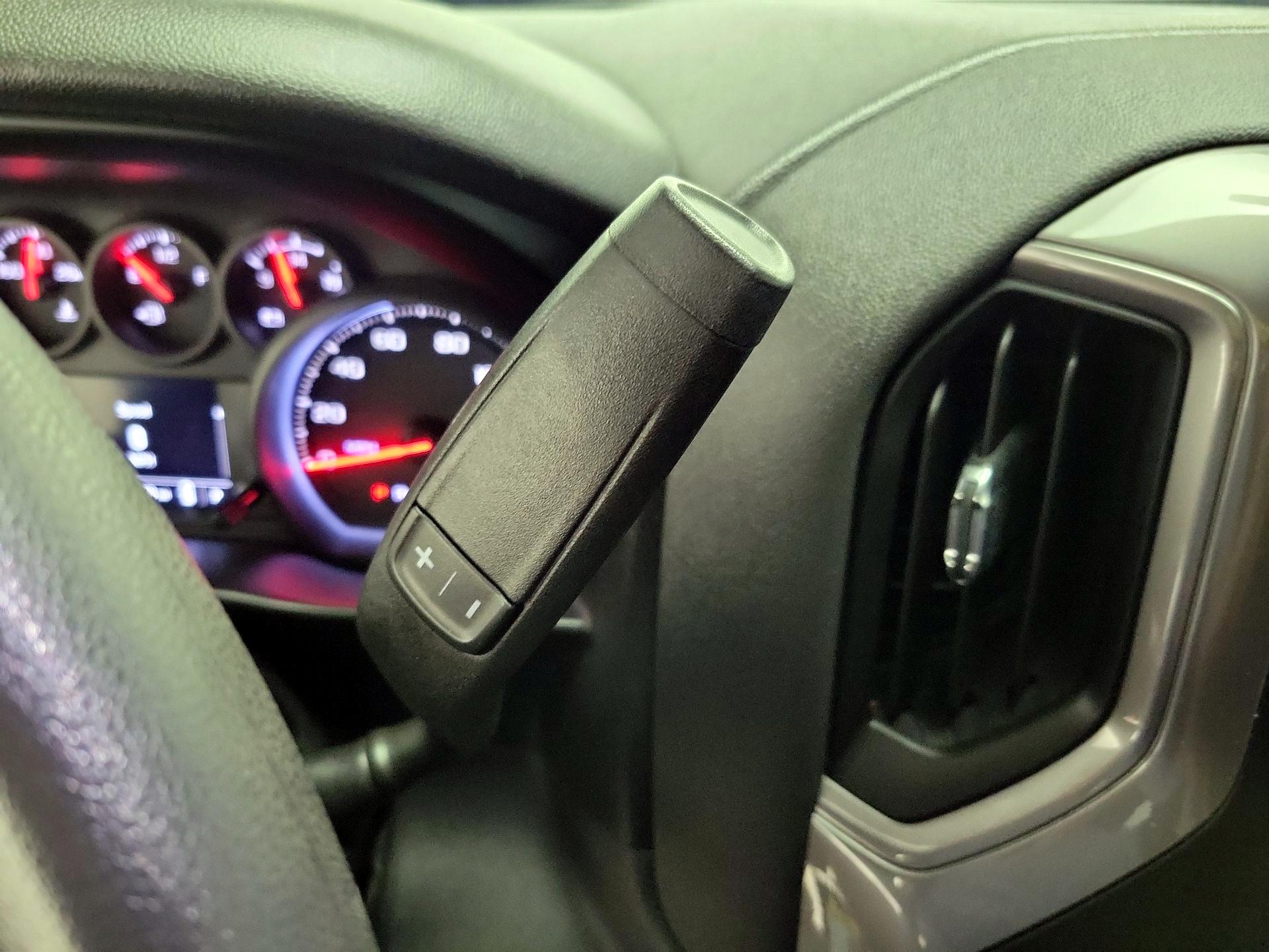Thumbnail: 2020 Chevrolet Silverado 1500 - 15