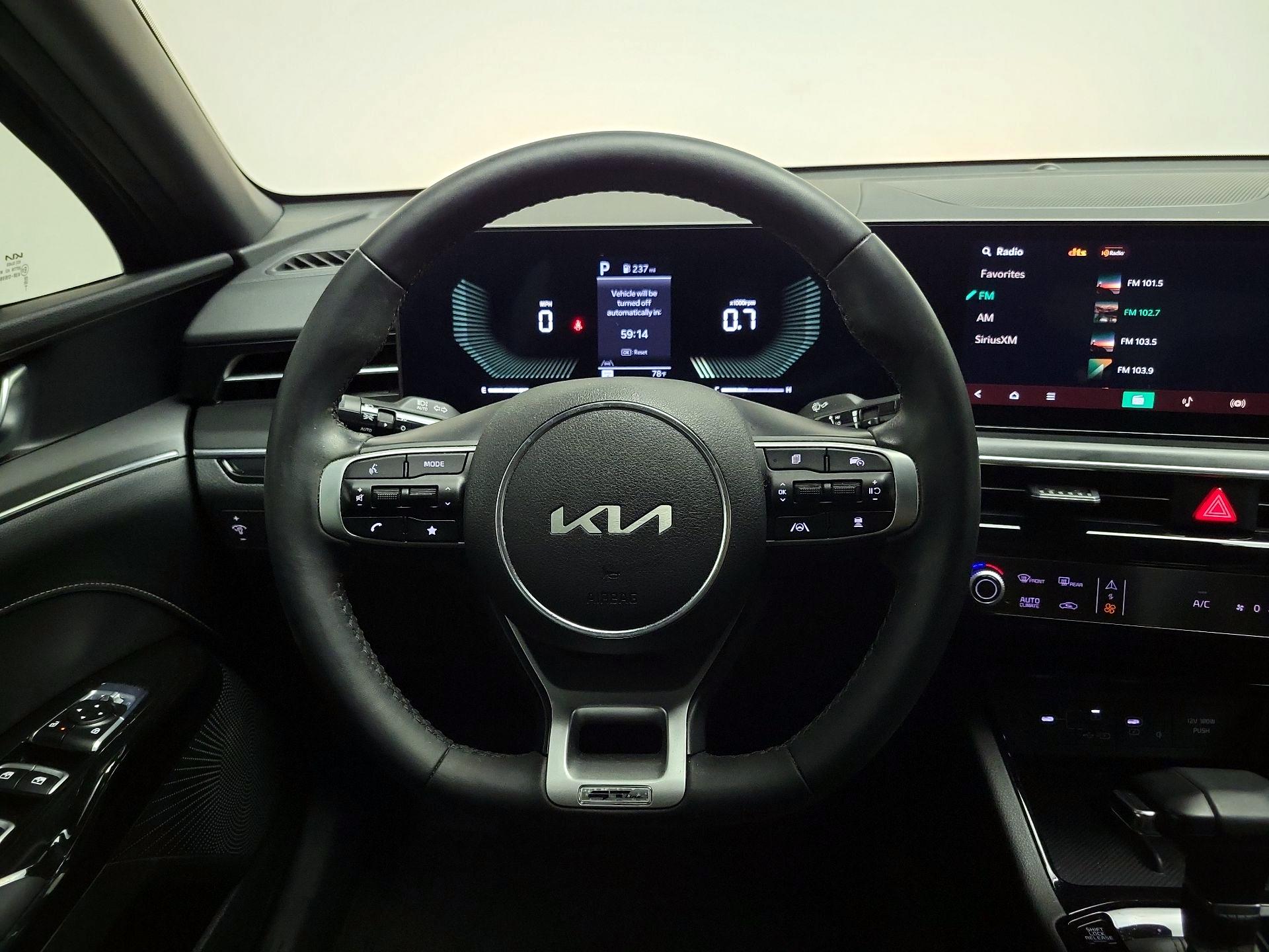 Thumbnail: 2025 Kia K5 - 10