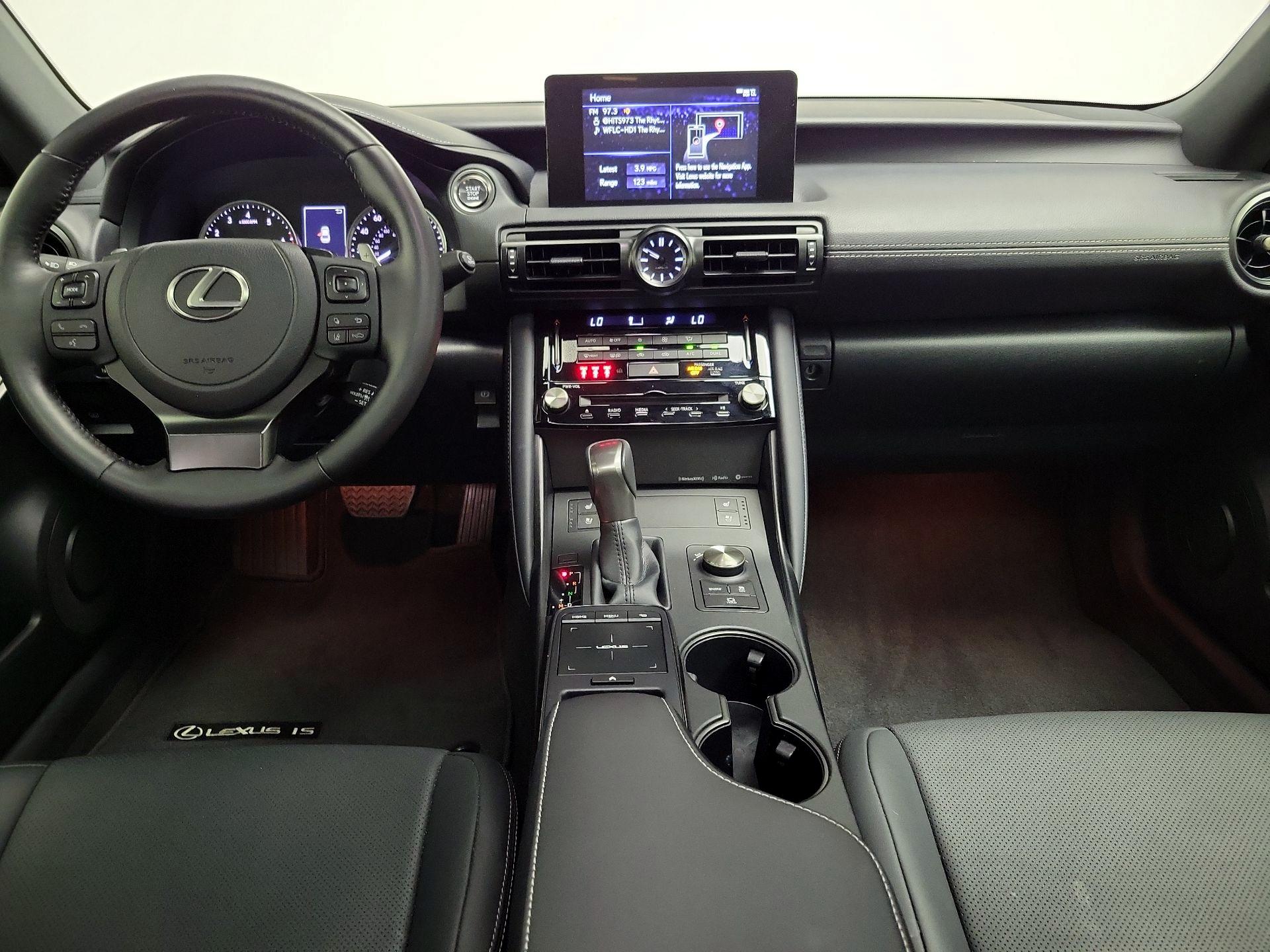 Thumbnail: 2024 Lexus IS - 9