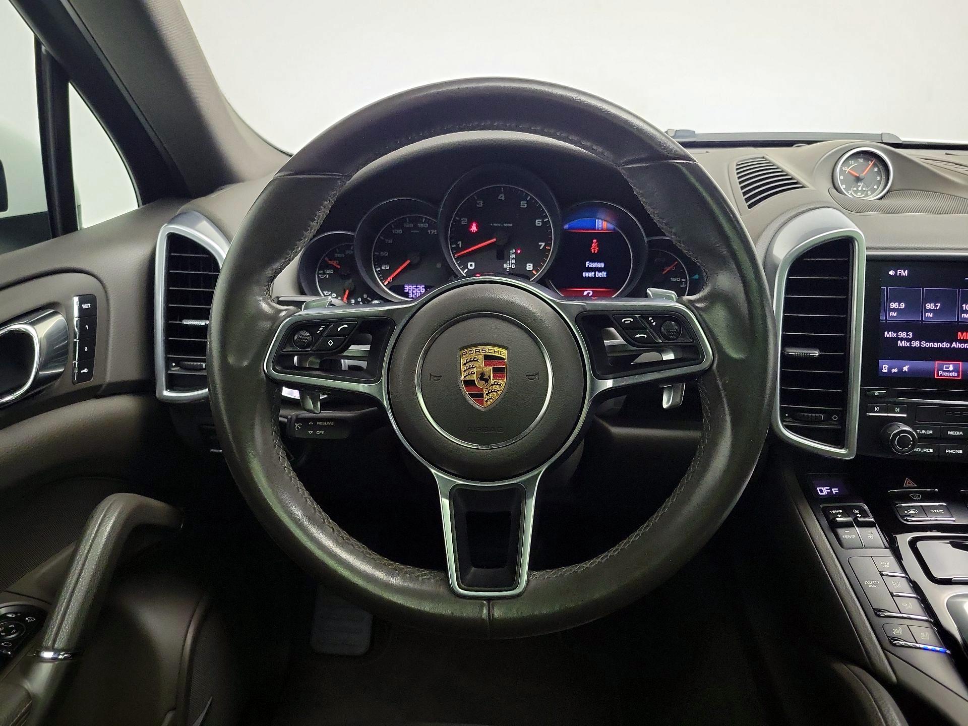 Thumbnail: 2017 Porsche Cayenne - 10