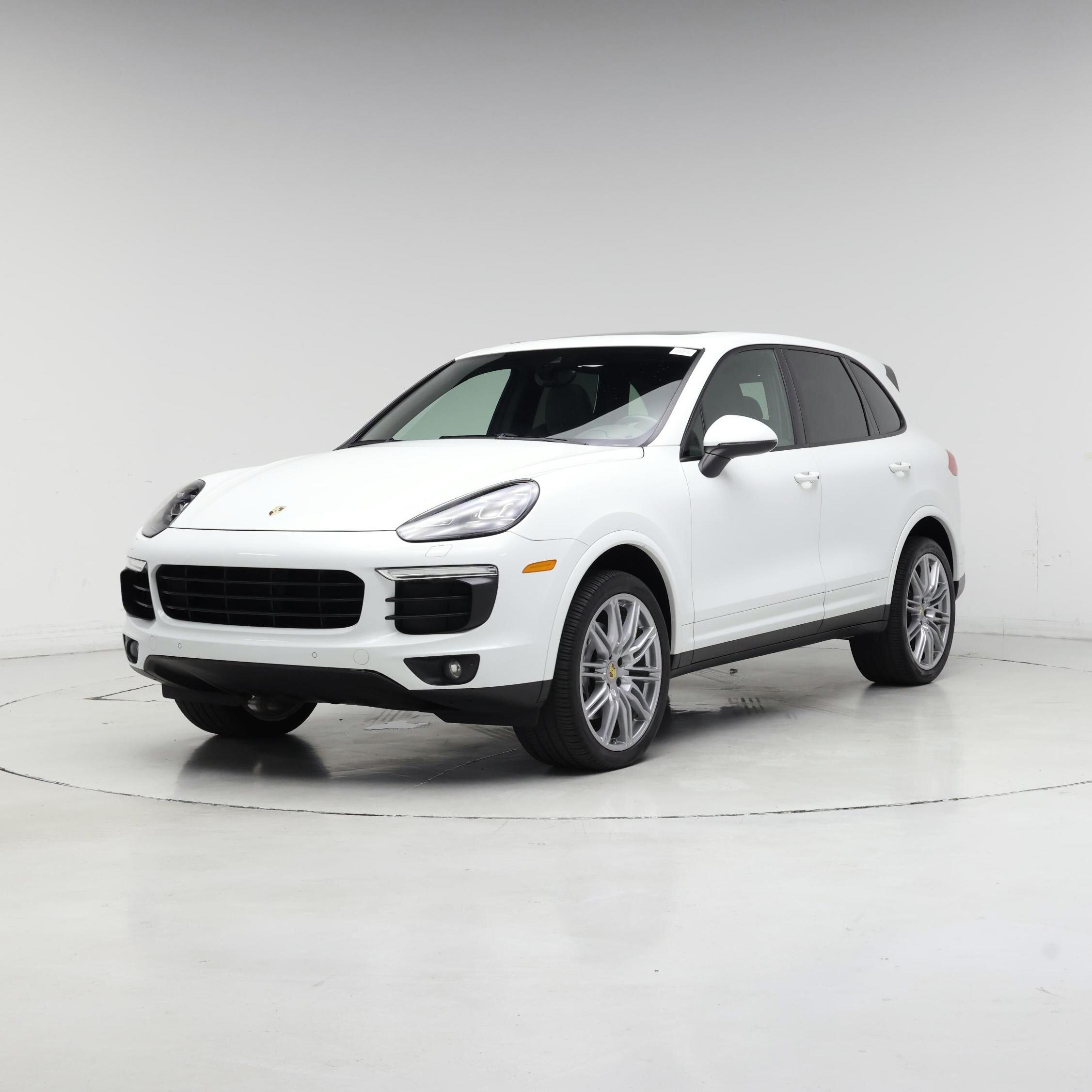 Thumbnail: 2017 Porsche Cayenne - 4
