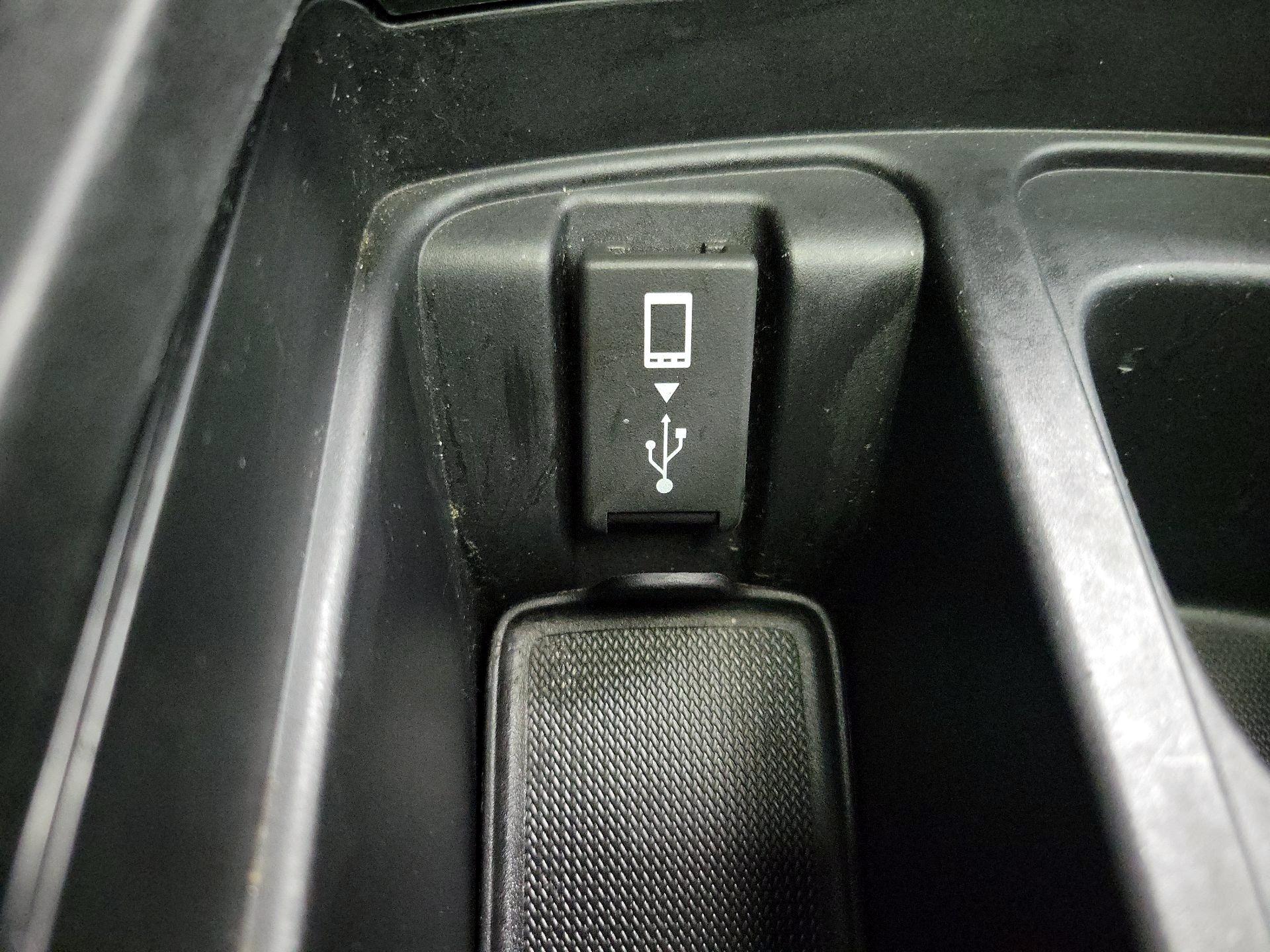 Thumbnail: 2021 Acura RDX - 18