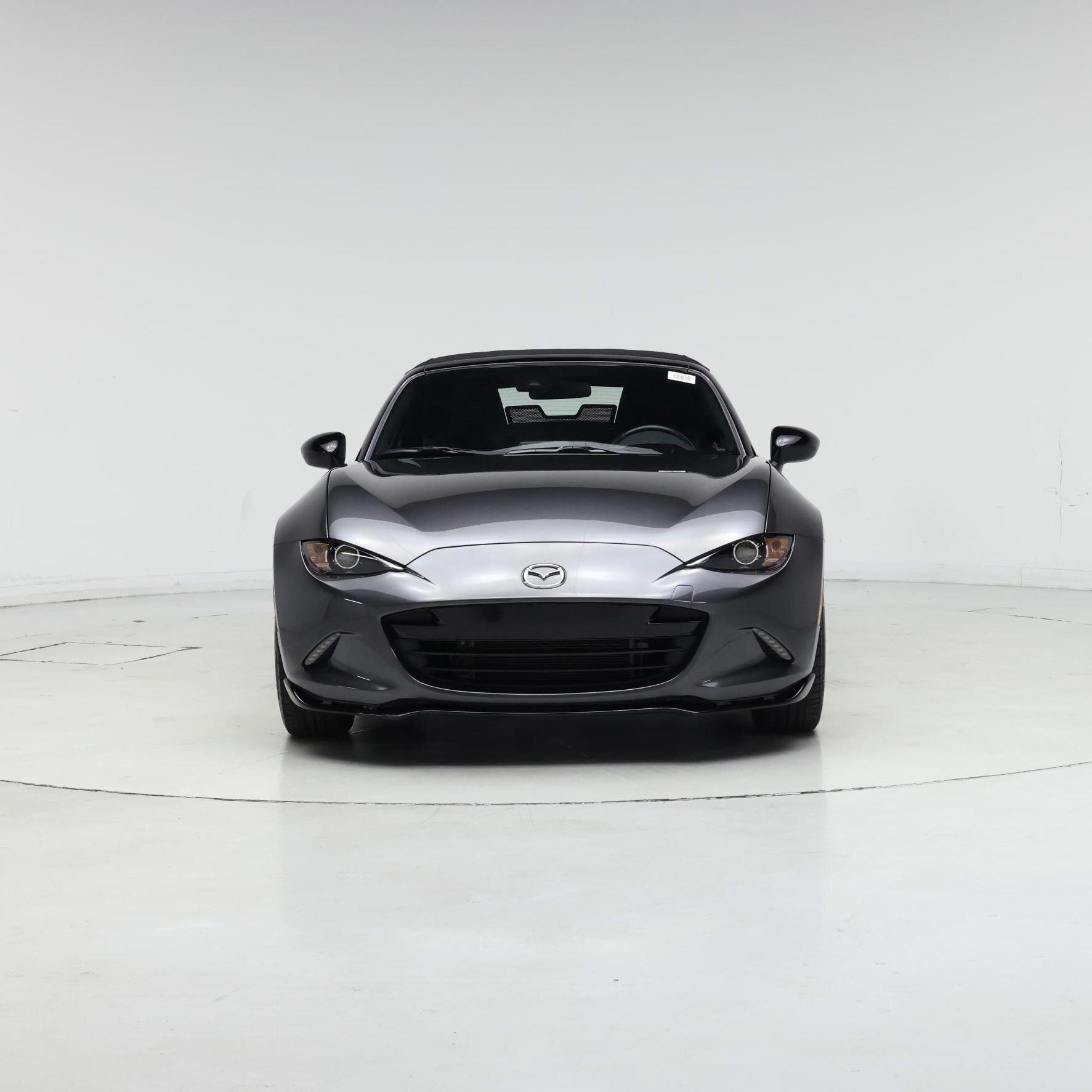 Thumbnail: 2021 Mazda MX-5 Miata - 5