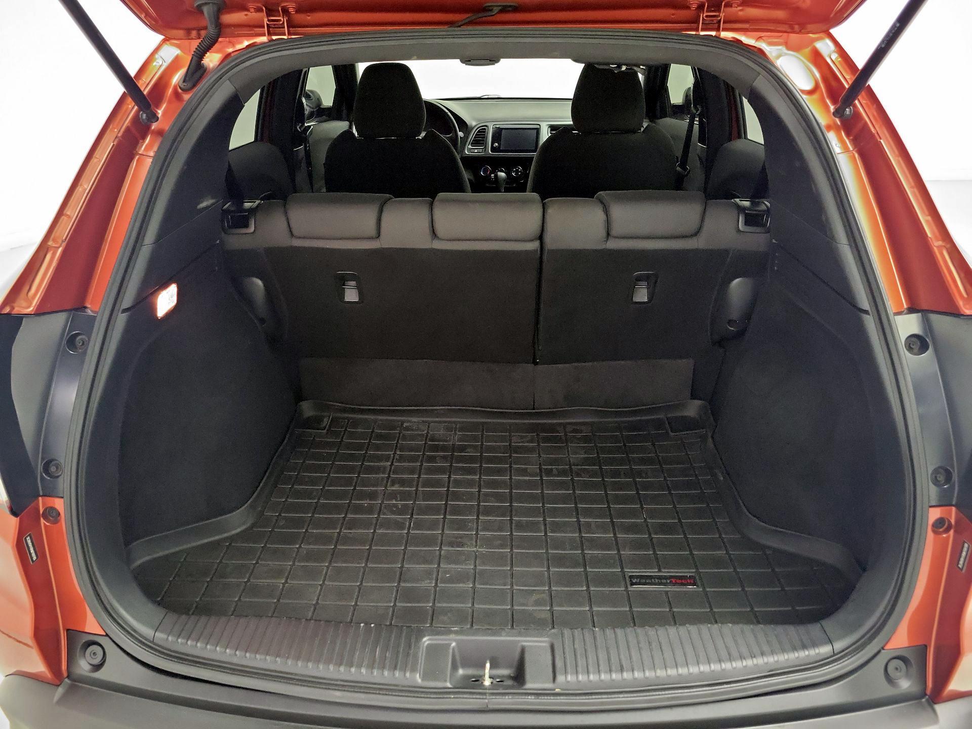 Thumbnail: 2019 Honda HR-V - 19