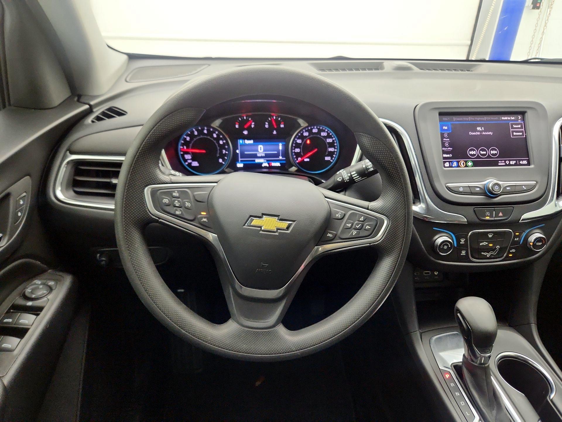 Thumbnail: 2023 Chevrolet Equinox - 10