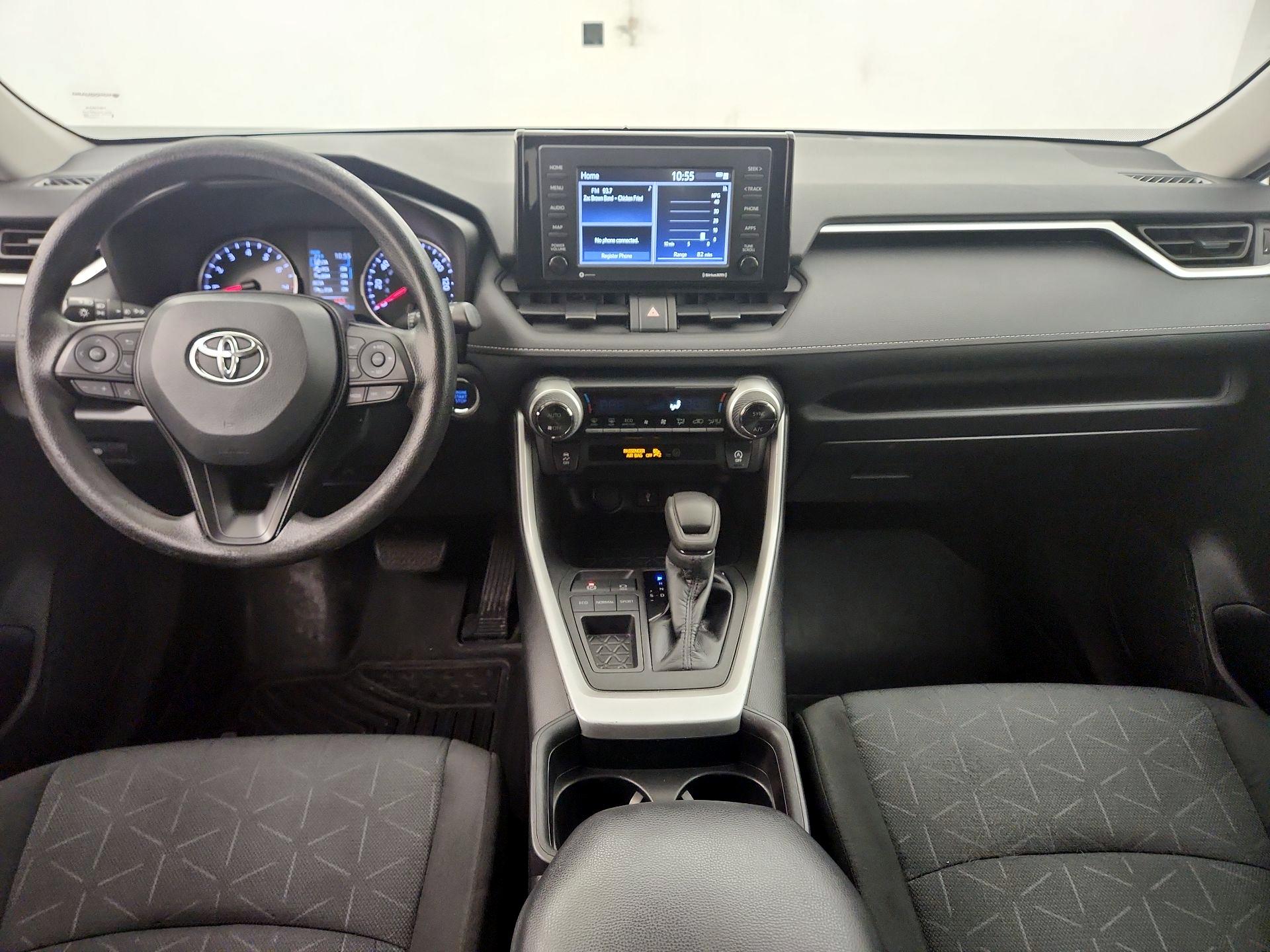 Thumbnail: 2021 Toyota RAV4 - 9