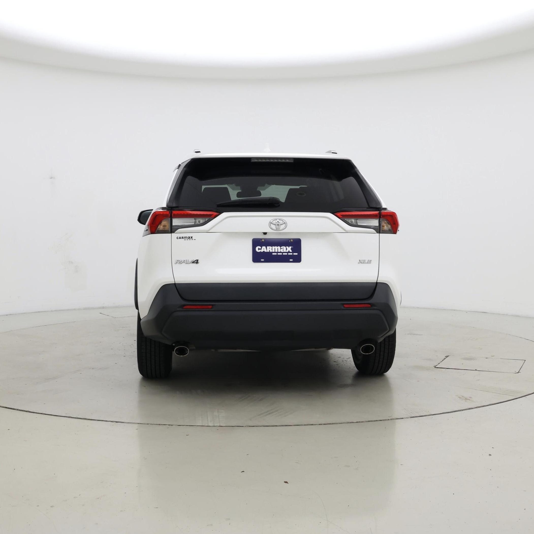 Thumbnail: 2021 Toyota RAV4 - 6