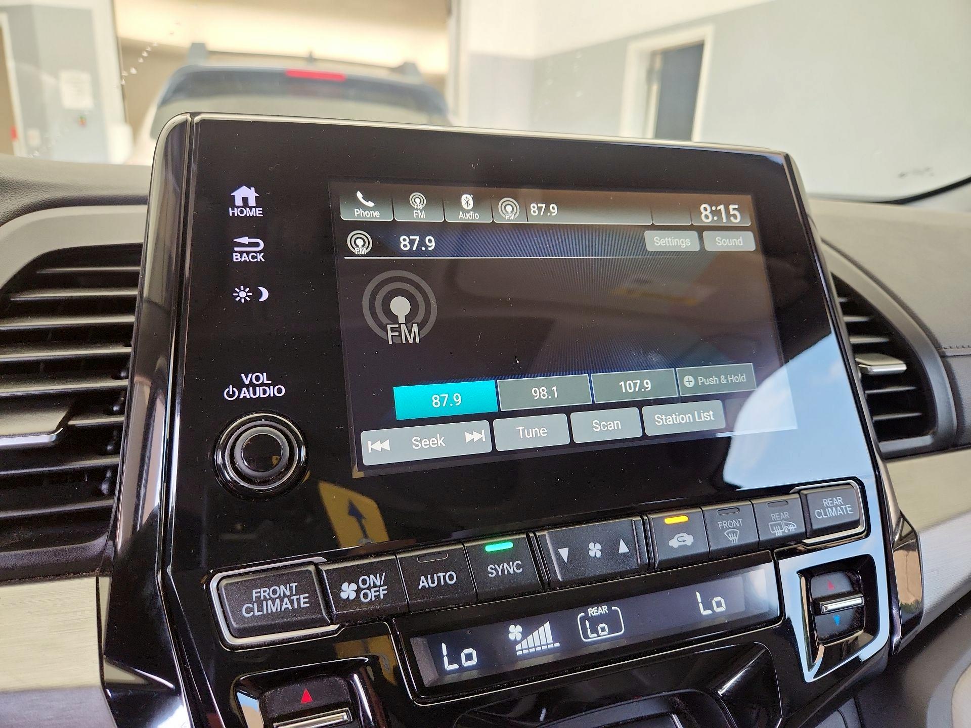 Thumbnail: 2021 Honda Odyssey - 15