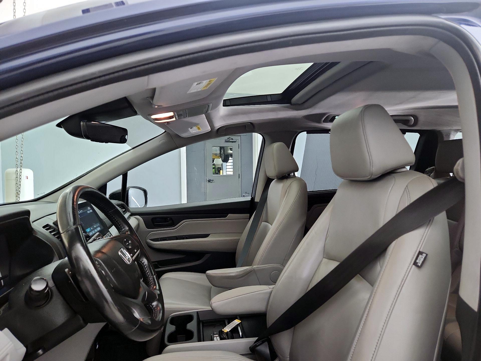 Thumbnail: 2021 Honda Odyssey - 19