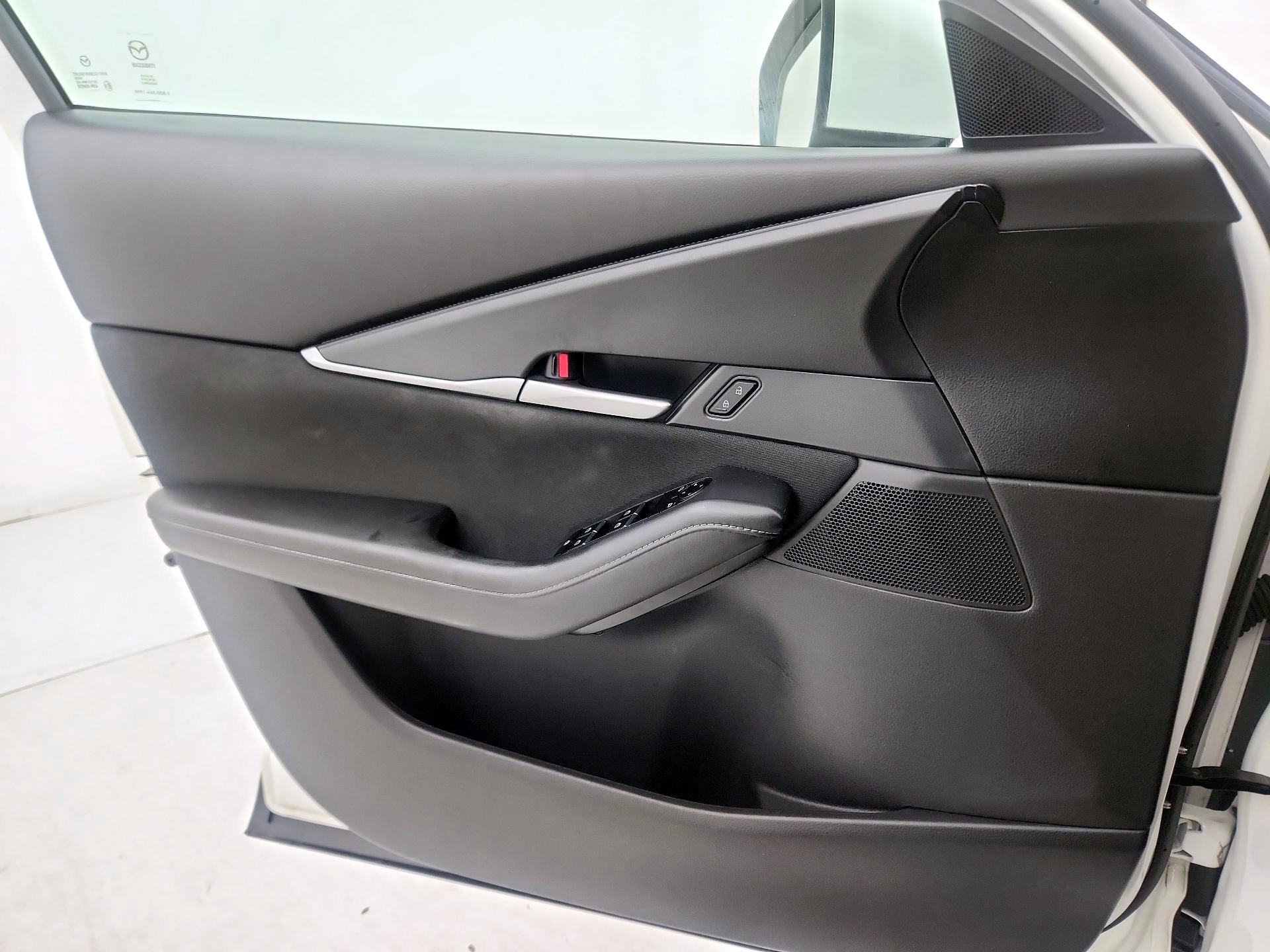 Thumbnail: 2021 Mazda CX-30 - 12