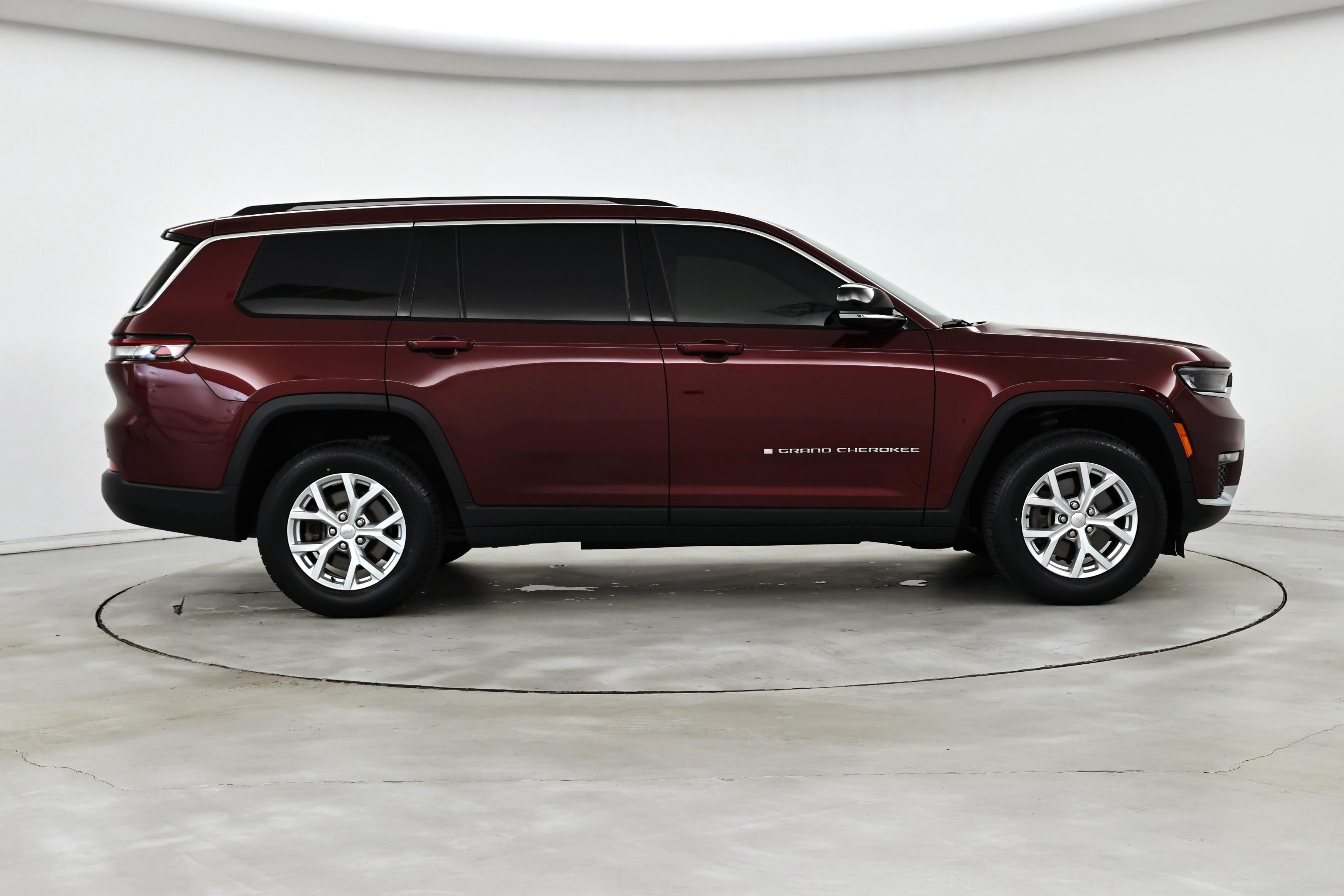 Thumbnail: 2023 Jeep Grand Cherokee L - 7
