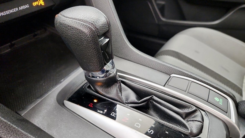 2016 Honda Civic LX 17