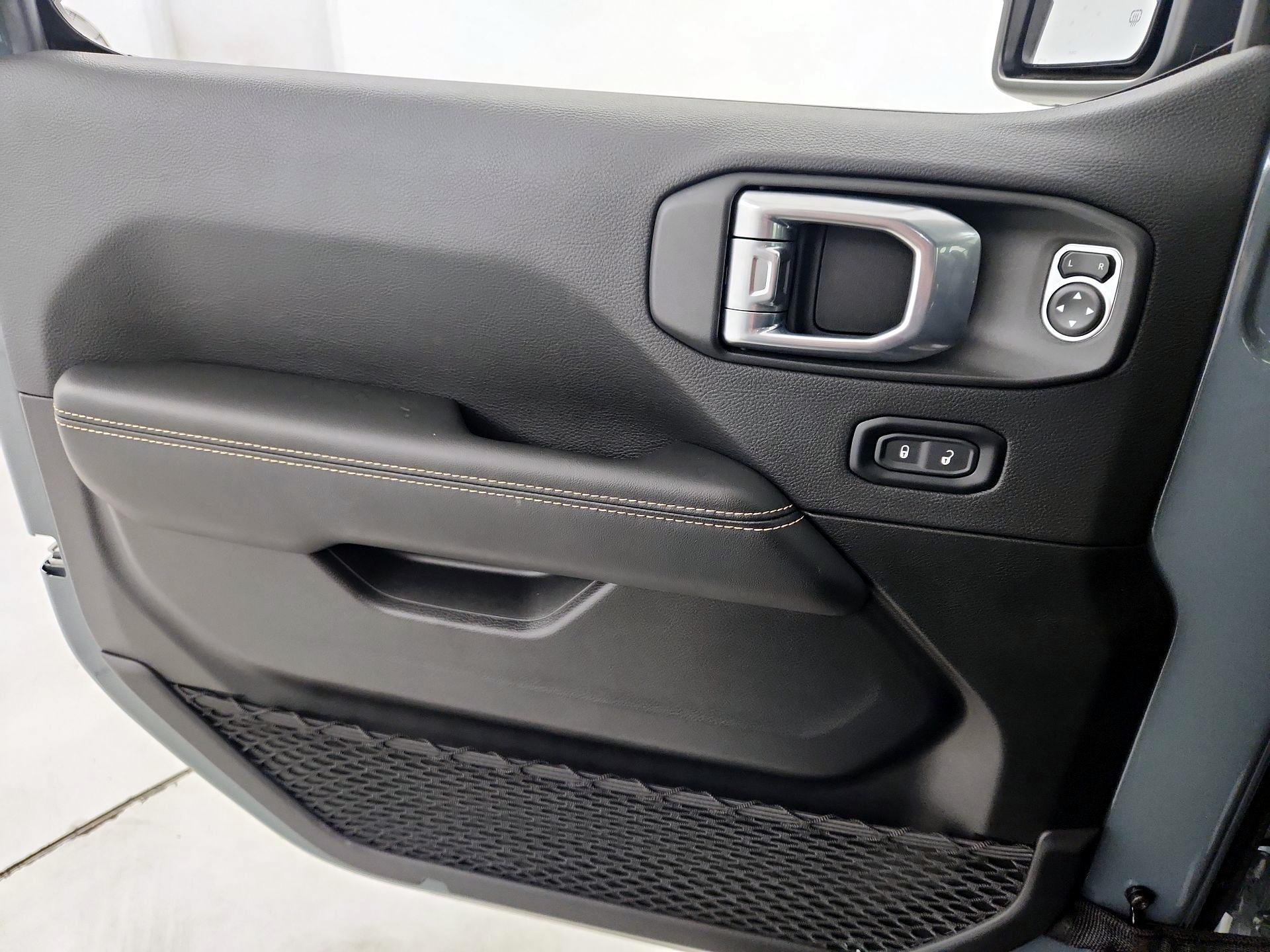 Thumbnail: 2024 Jeep Wrangler - 12