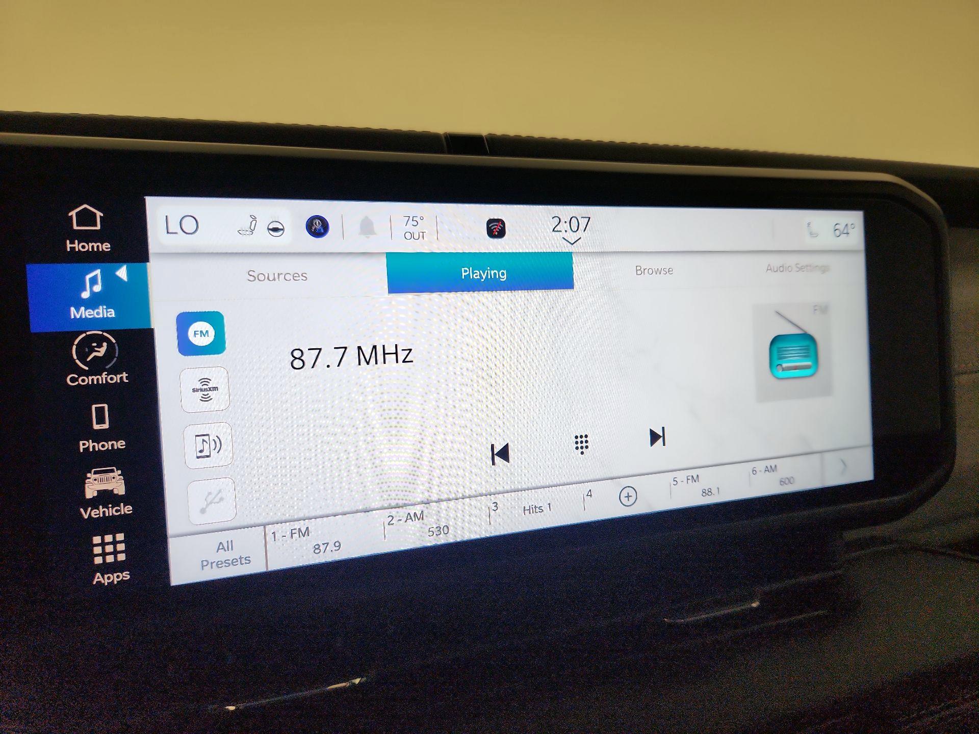 Thumbnail: 2024 Jeep Wrangler - 15