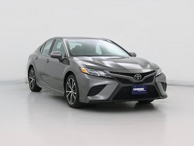 2020 Toyota Camry SE -
                Sterling, VA