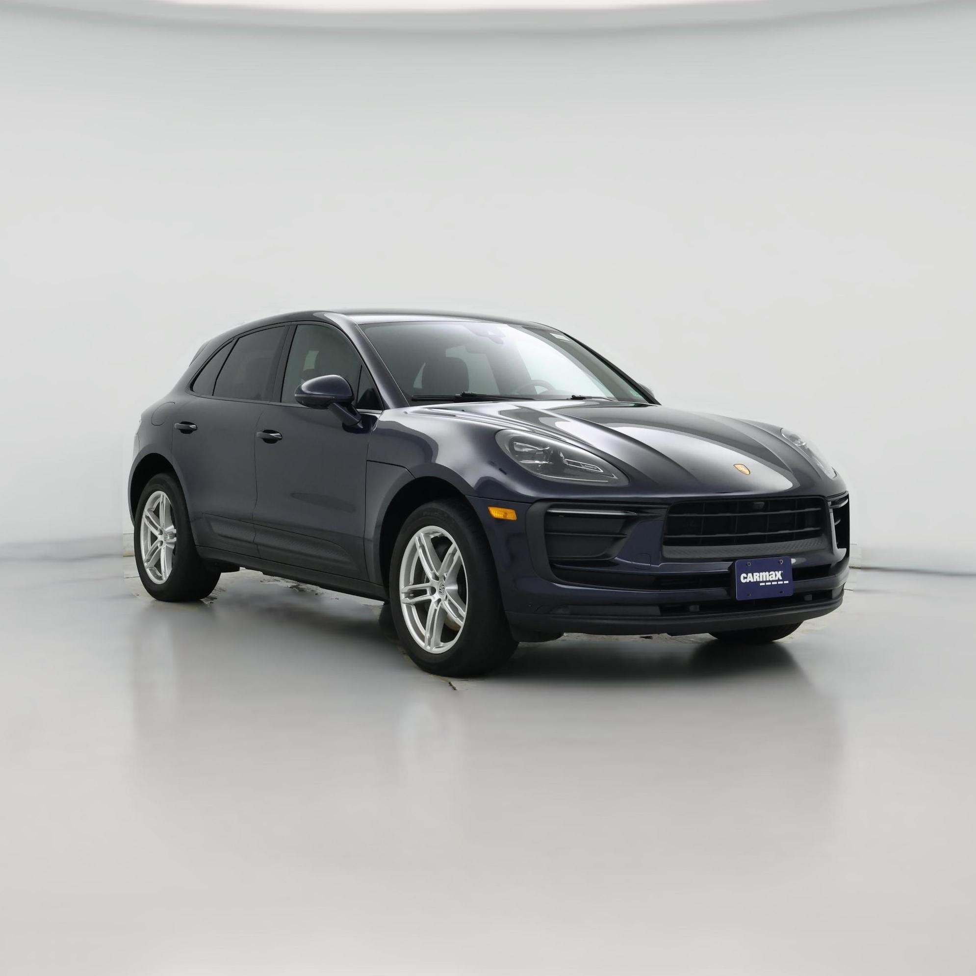 Thumbnail: 2022 Porsche Macan - 1
