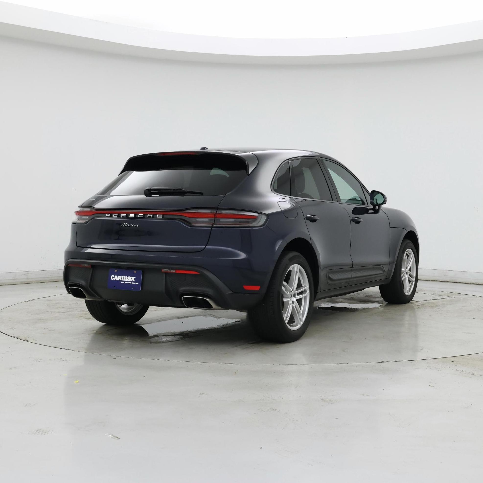 Thumbnail: 2022 Porsche Macan - 8