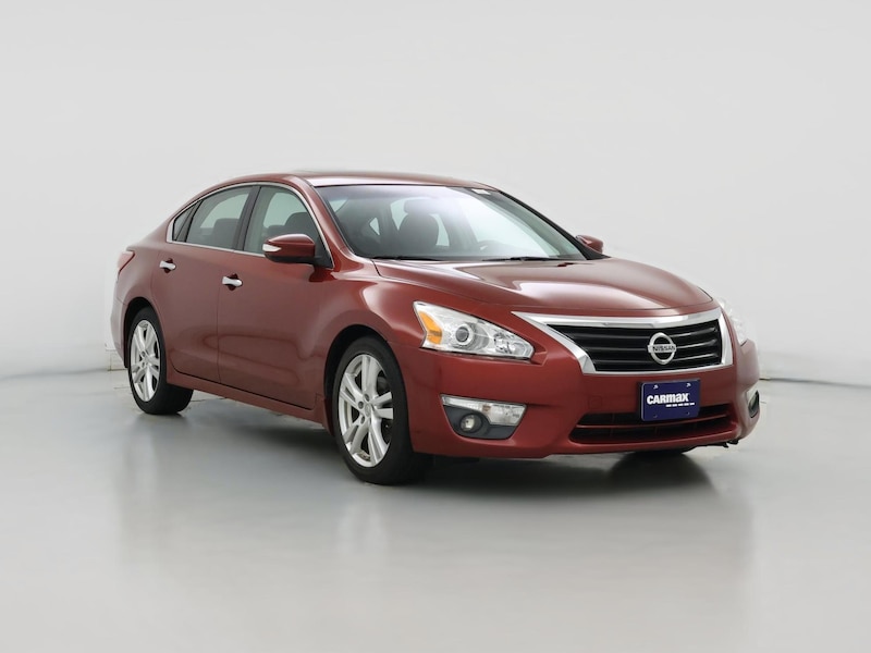 2013 Nissan Altima SV -
                  Sterling, VA