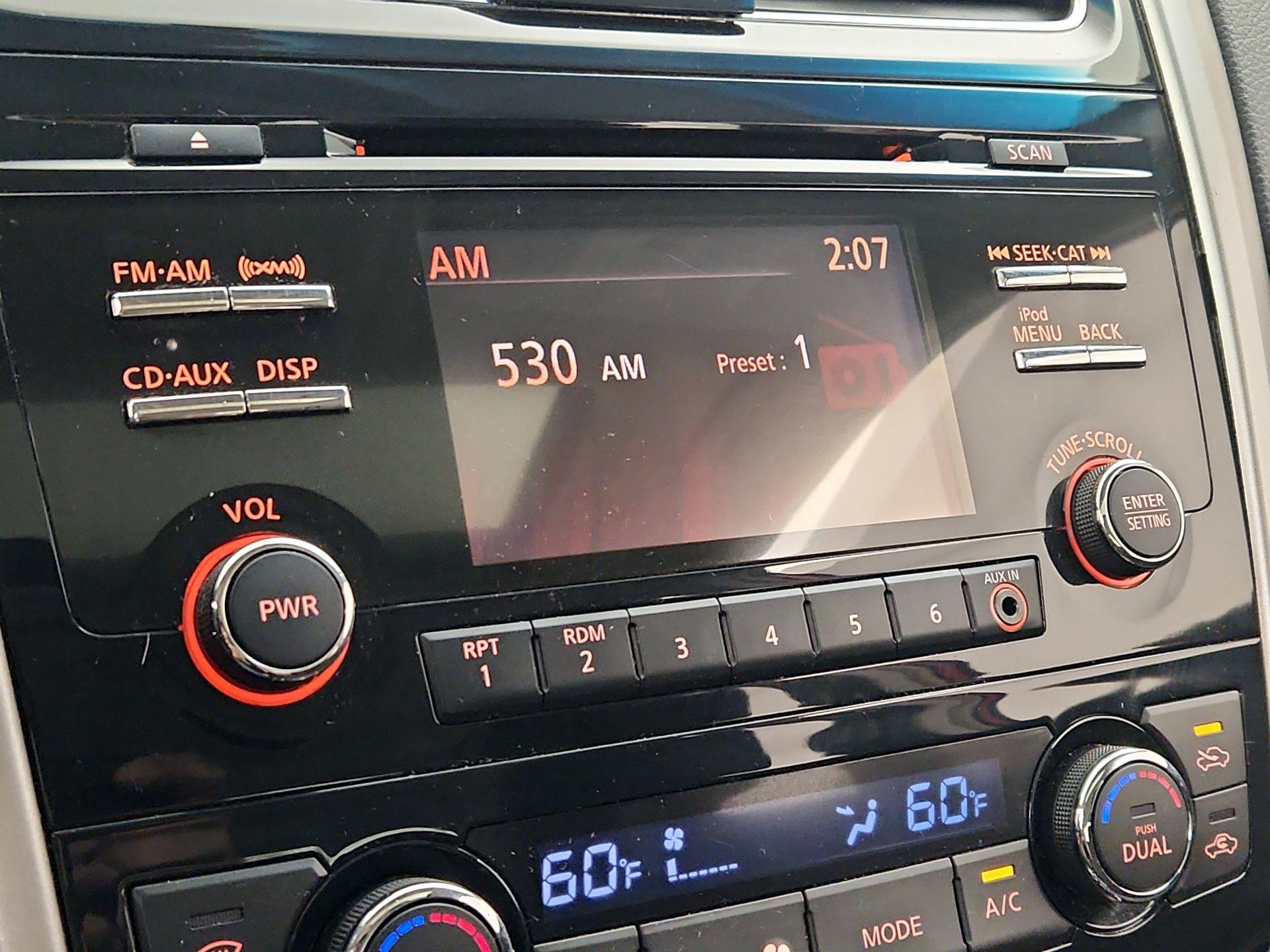 Thumbnail: 2013 Nissan Altima - 15