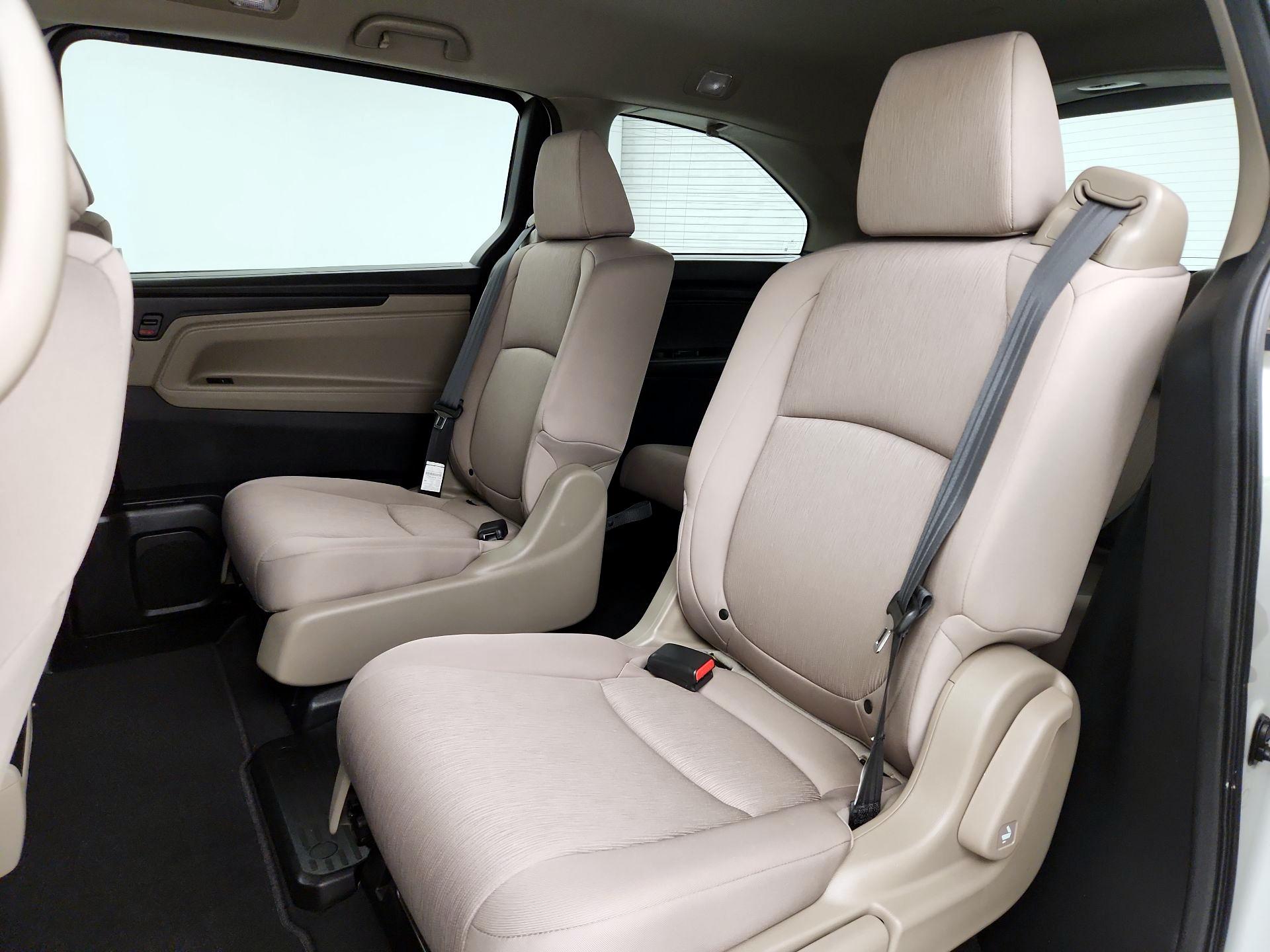 Thumbnail: 2019 Honda Odyssey - 19