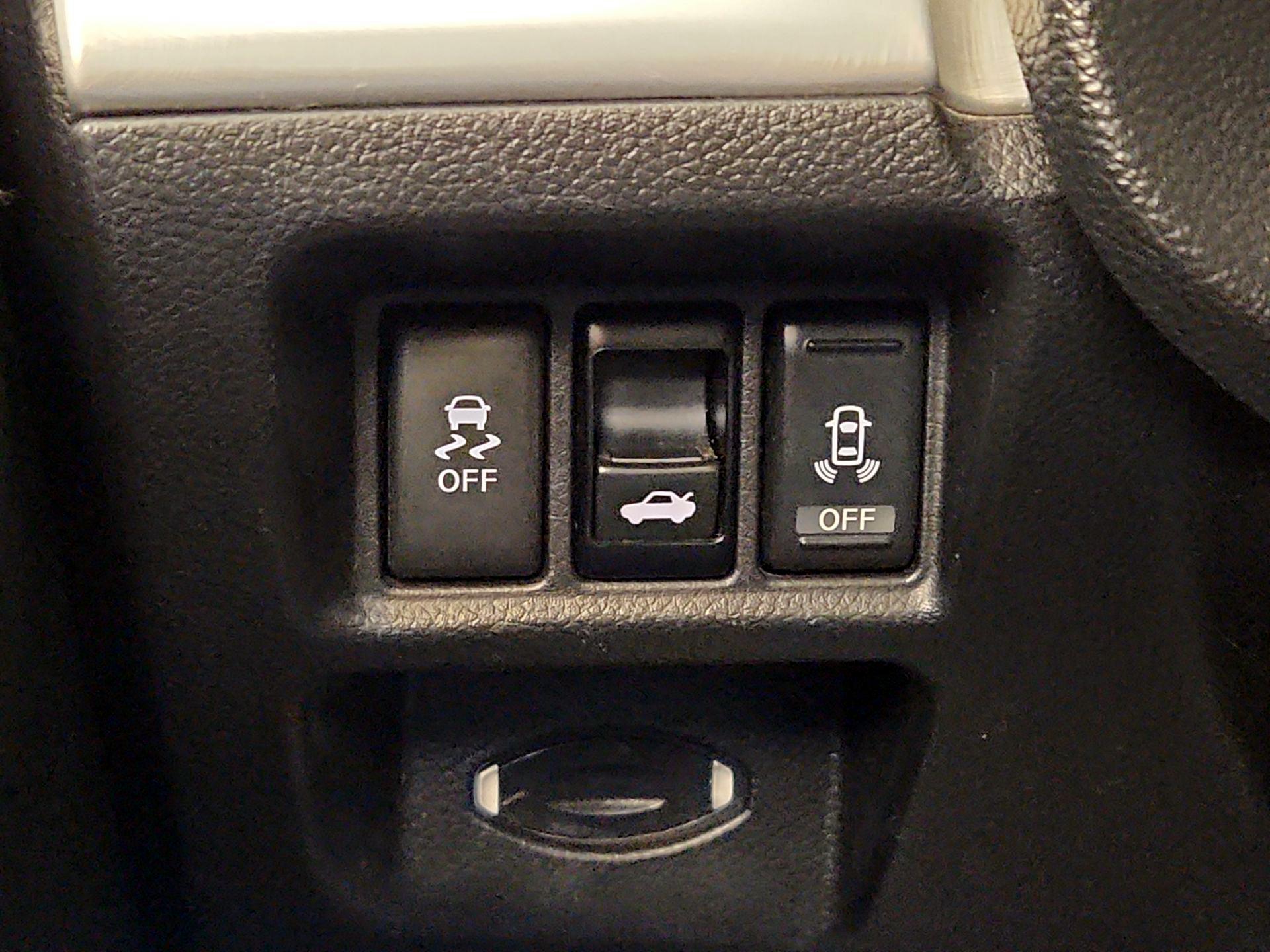 Thumbnail: 2013 INFINITI G37 - 13
