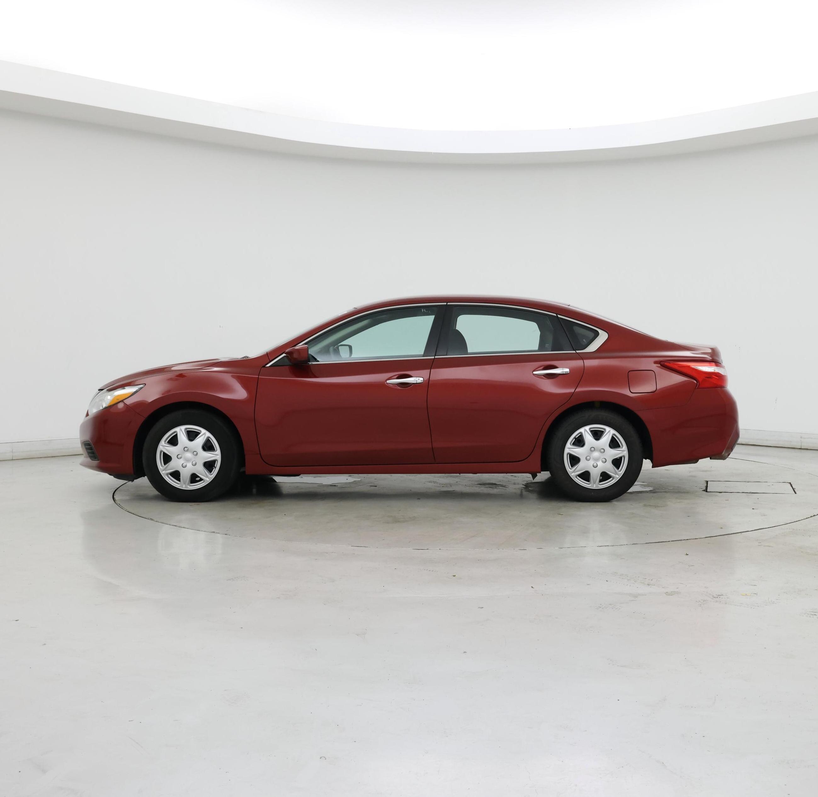 Thumbnail: 2016 Nissan Altima - 3