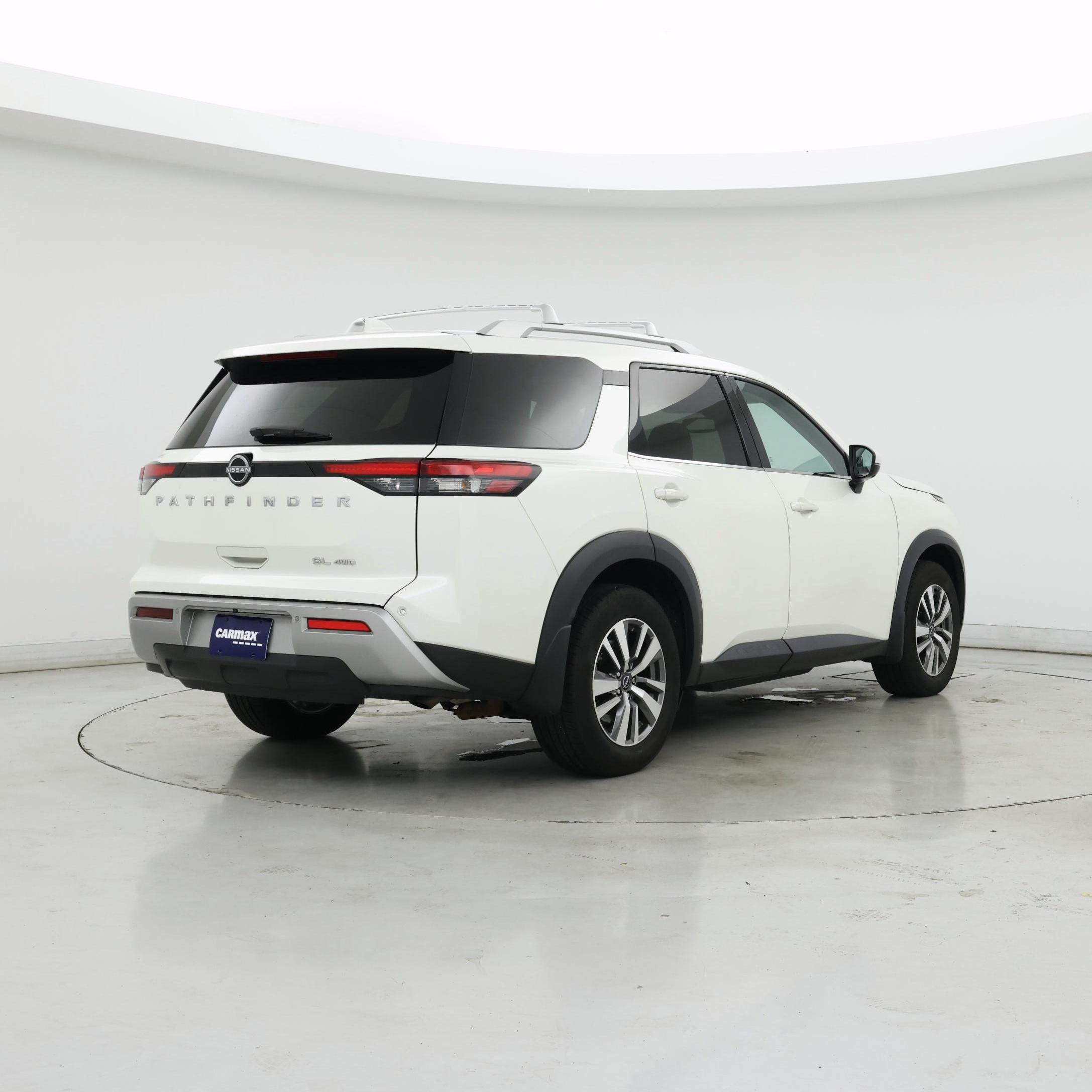 Thumbnail: 2022 Nissan Pathfinder - 8